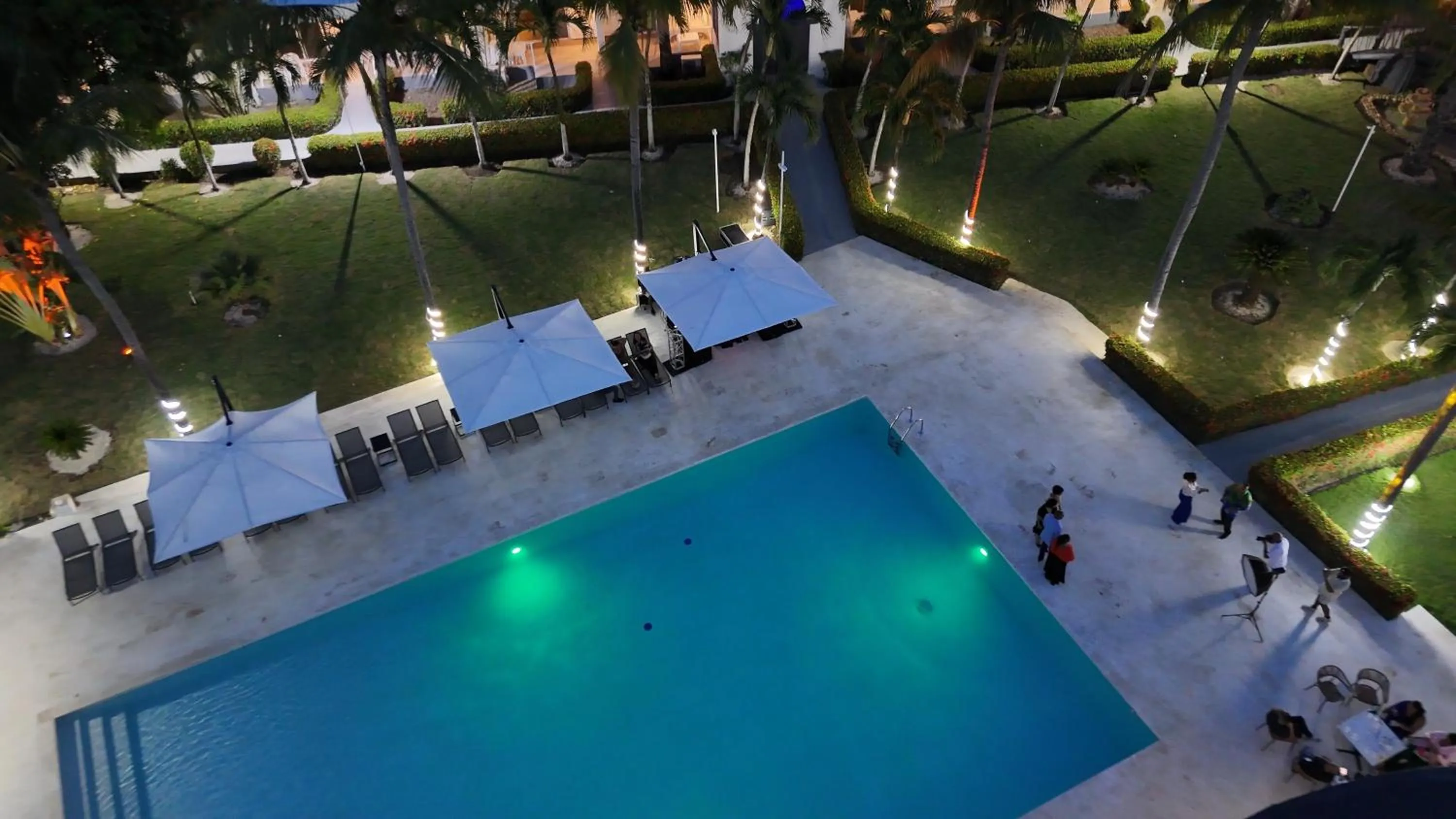 Property building in El Colibri Hotel