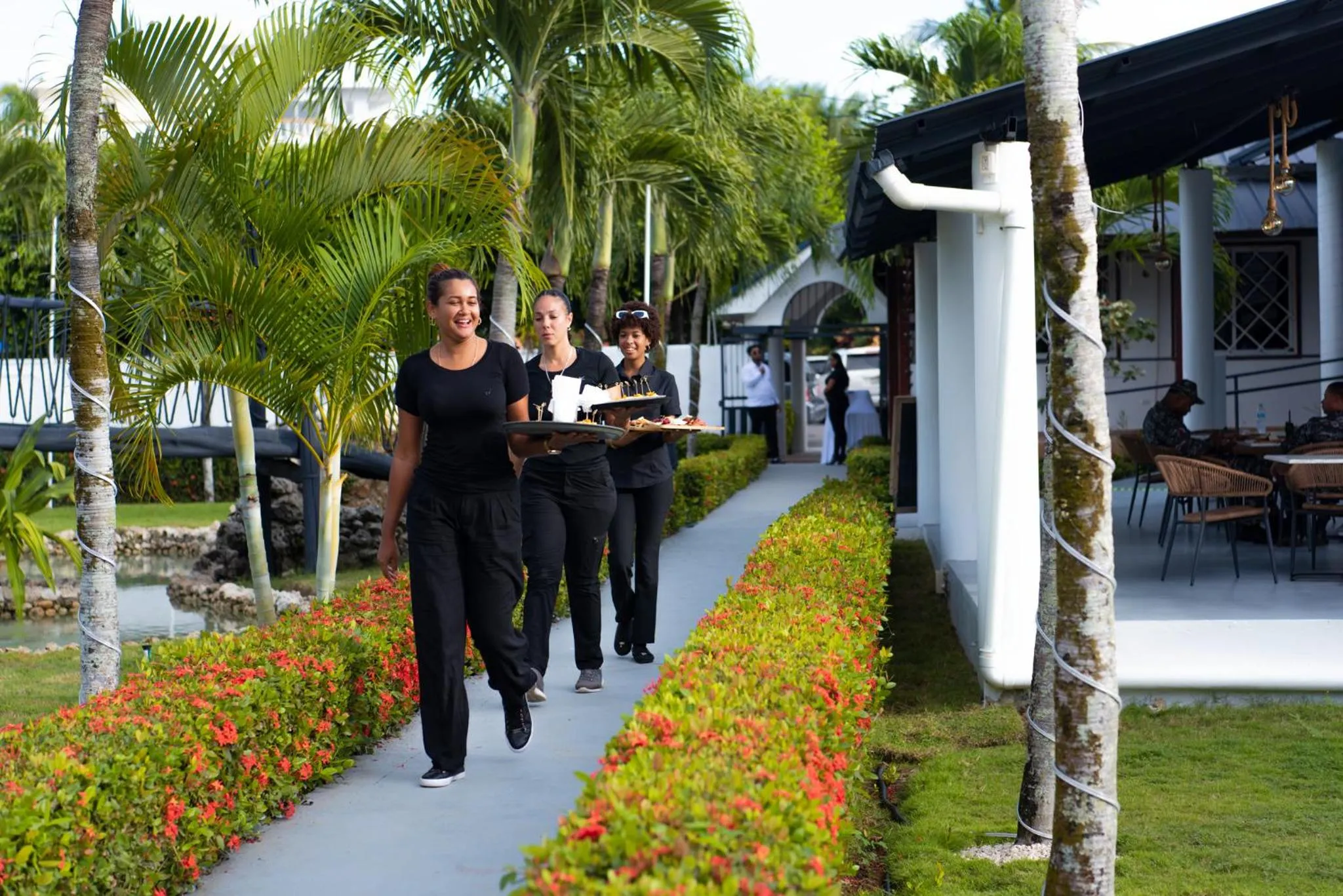 Restaurant/places to eat in El Colibri Hotel