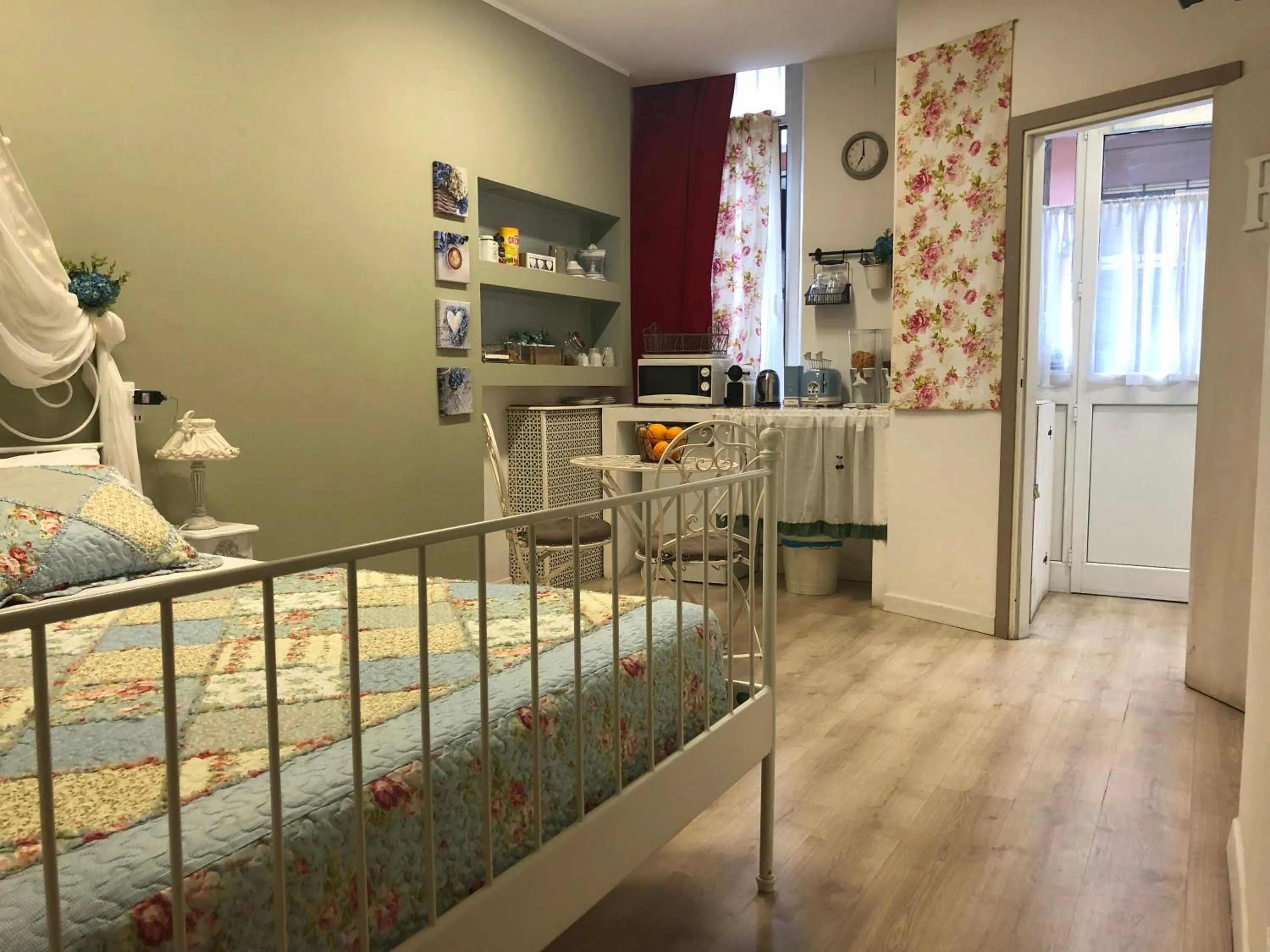 Photo of the whole room, Bed in Residenza Fiori di Grano