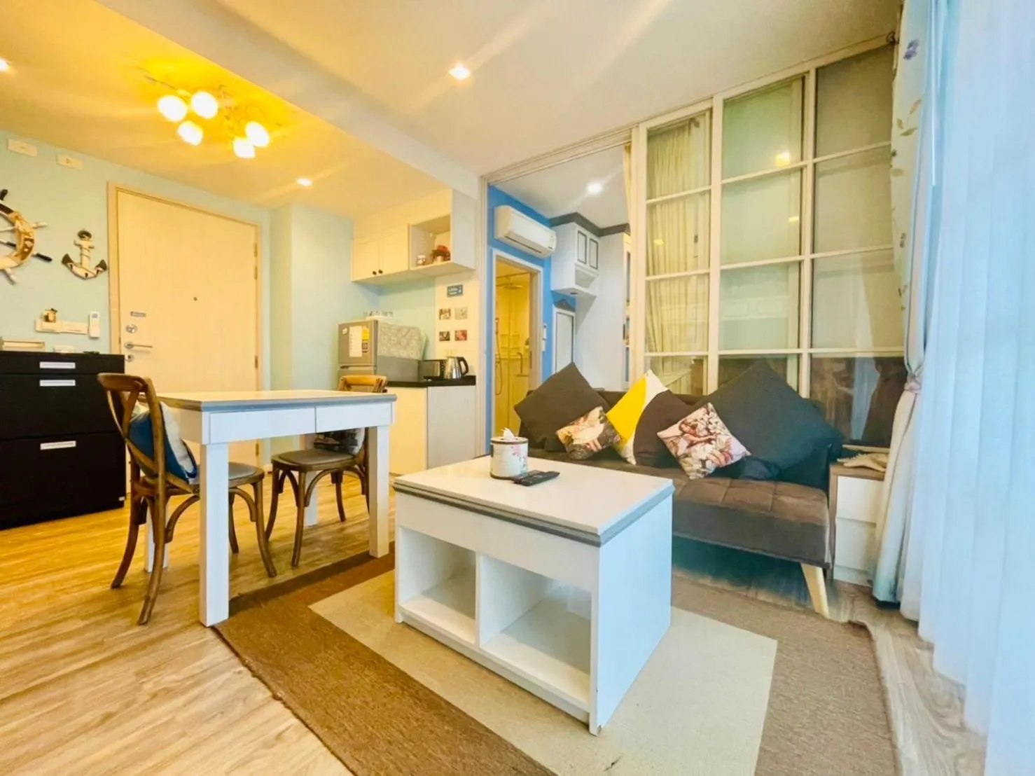 Summer Huahin Condo classic room pool view