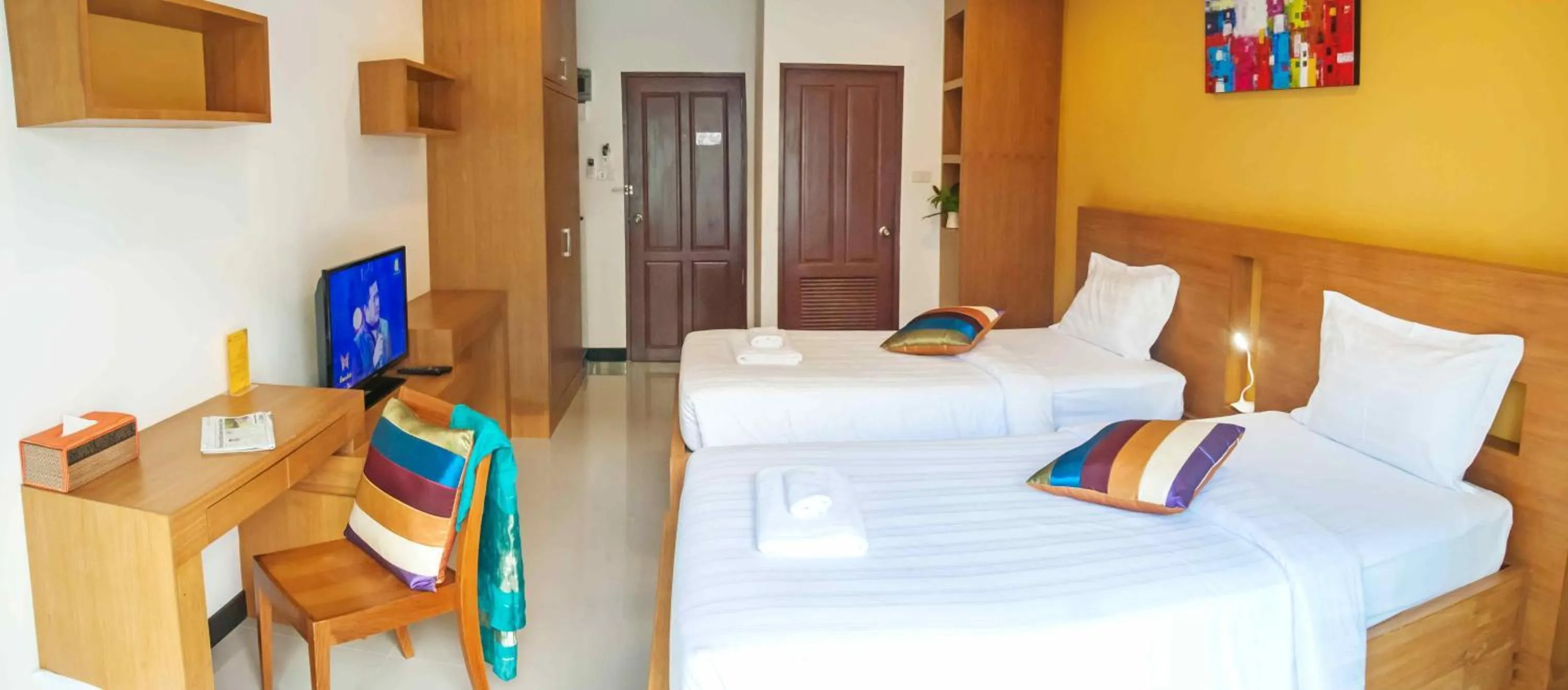 Photo of the whole room, Bed in Krabi Cinta House