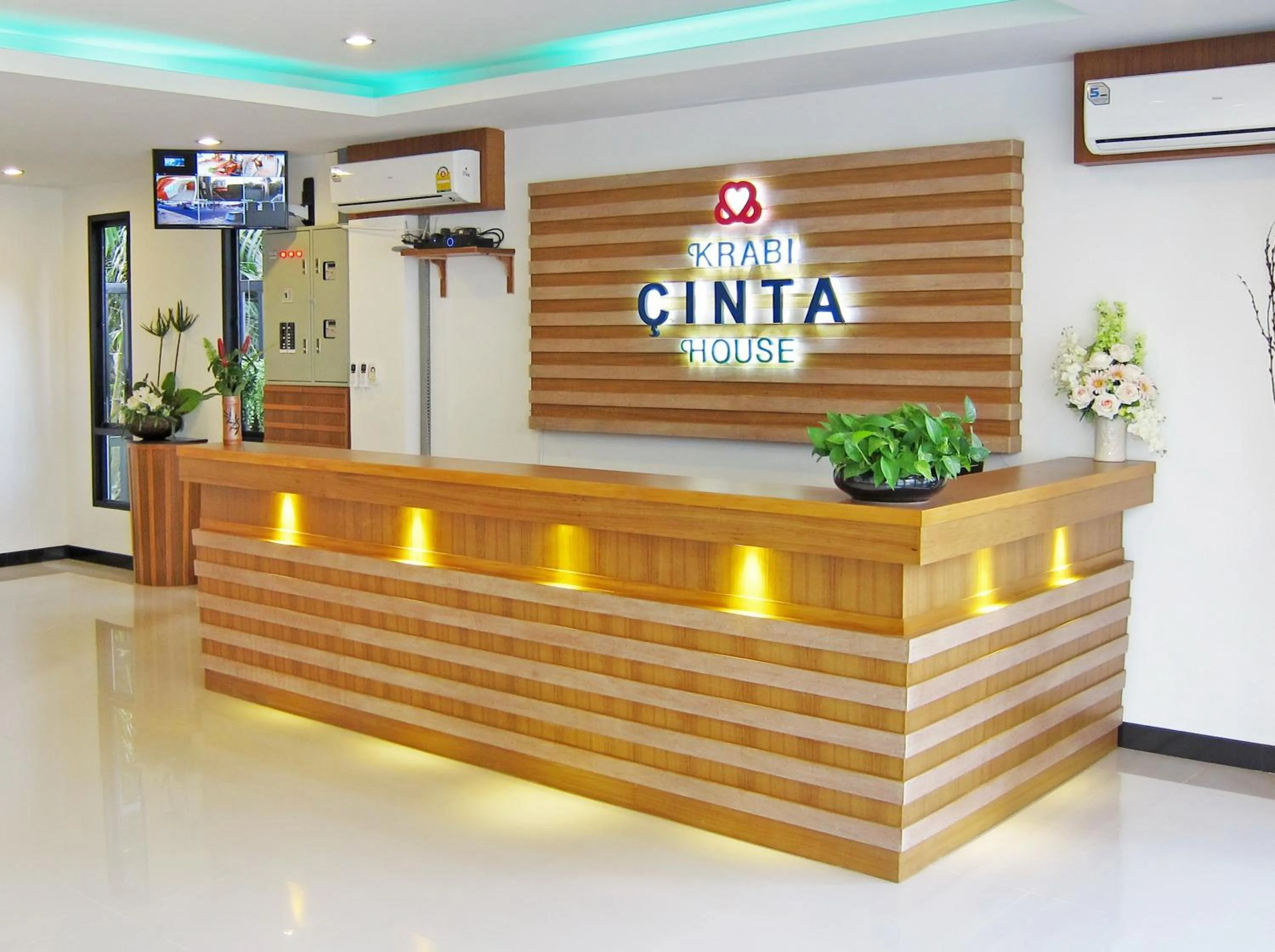Lobby or reception in Krabi Cinta House