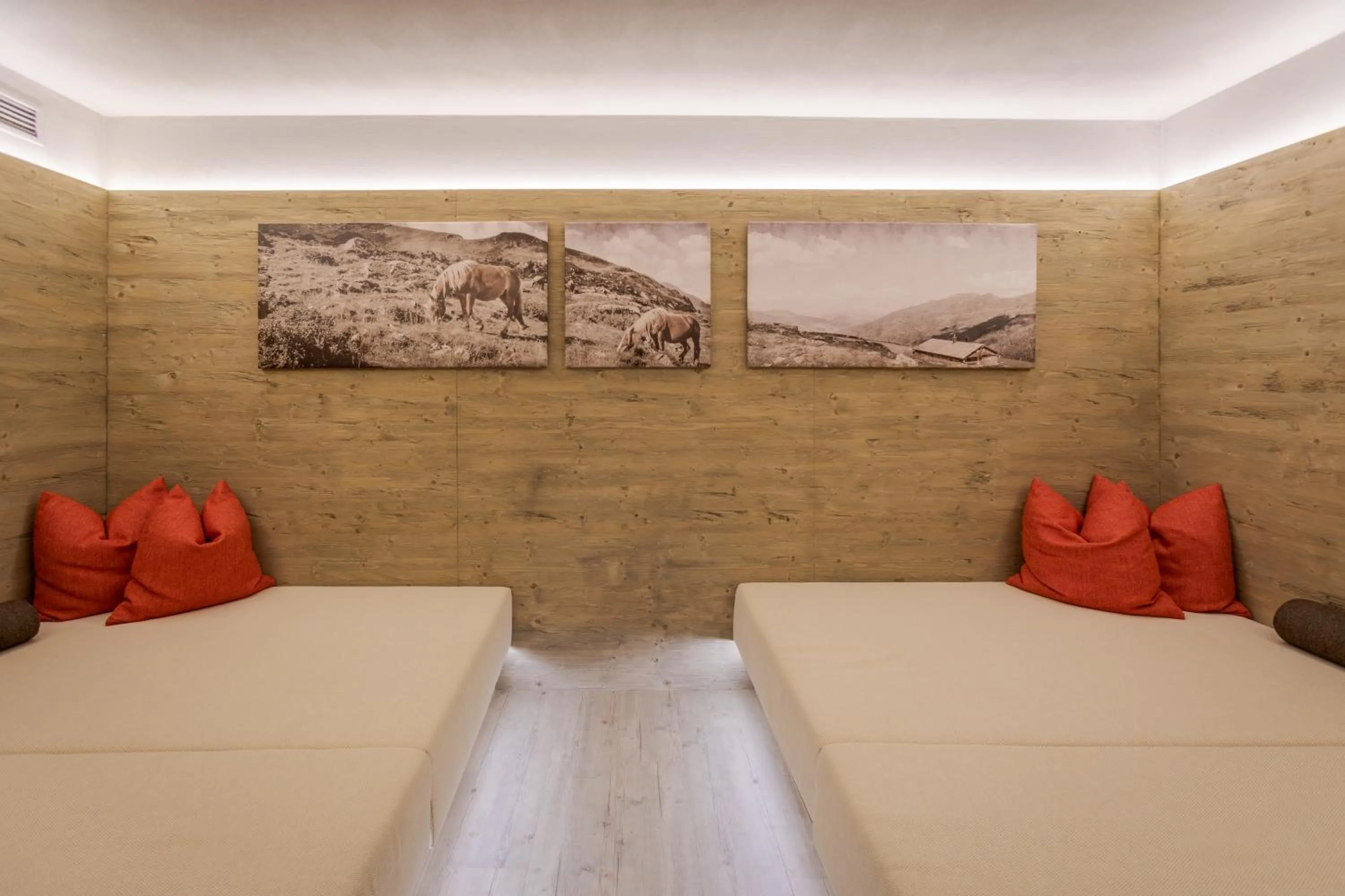 Sauna, Bed in Boutique House happYellow Saalbach