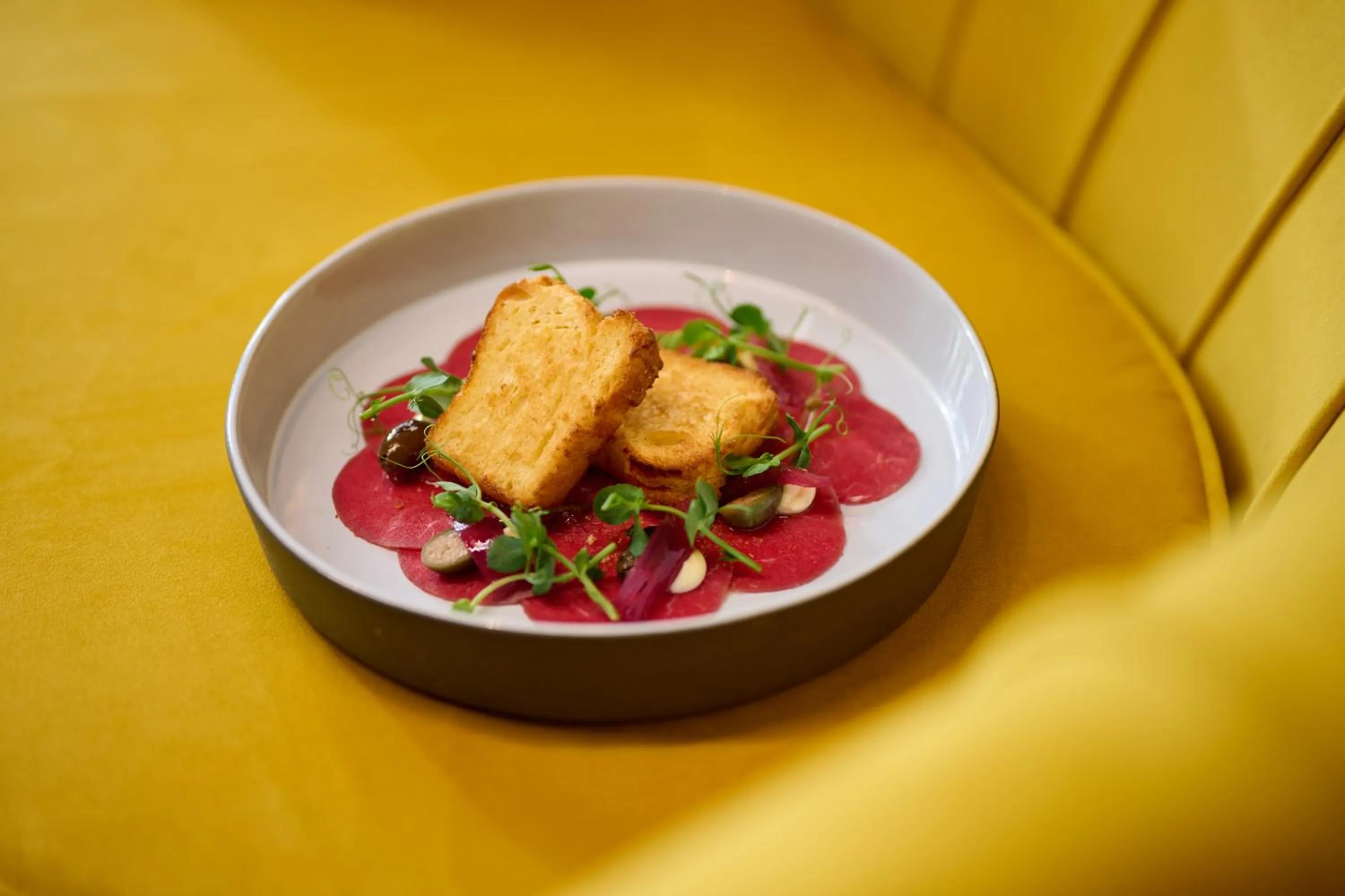 Restaurant/places to eat in Boutique House happYellow Saalbach