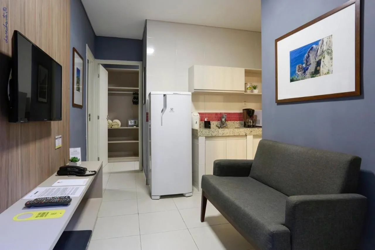 Communal lounge/ TV room in Portofino Hotel Prime