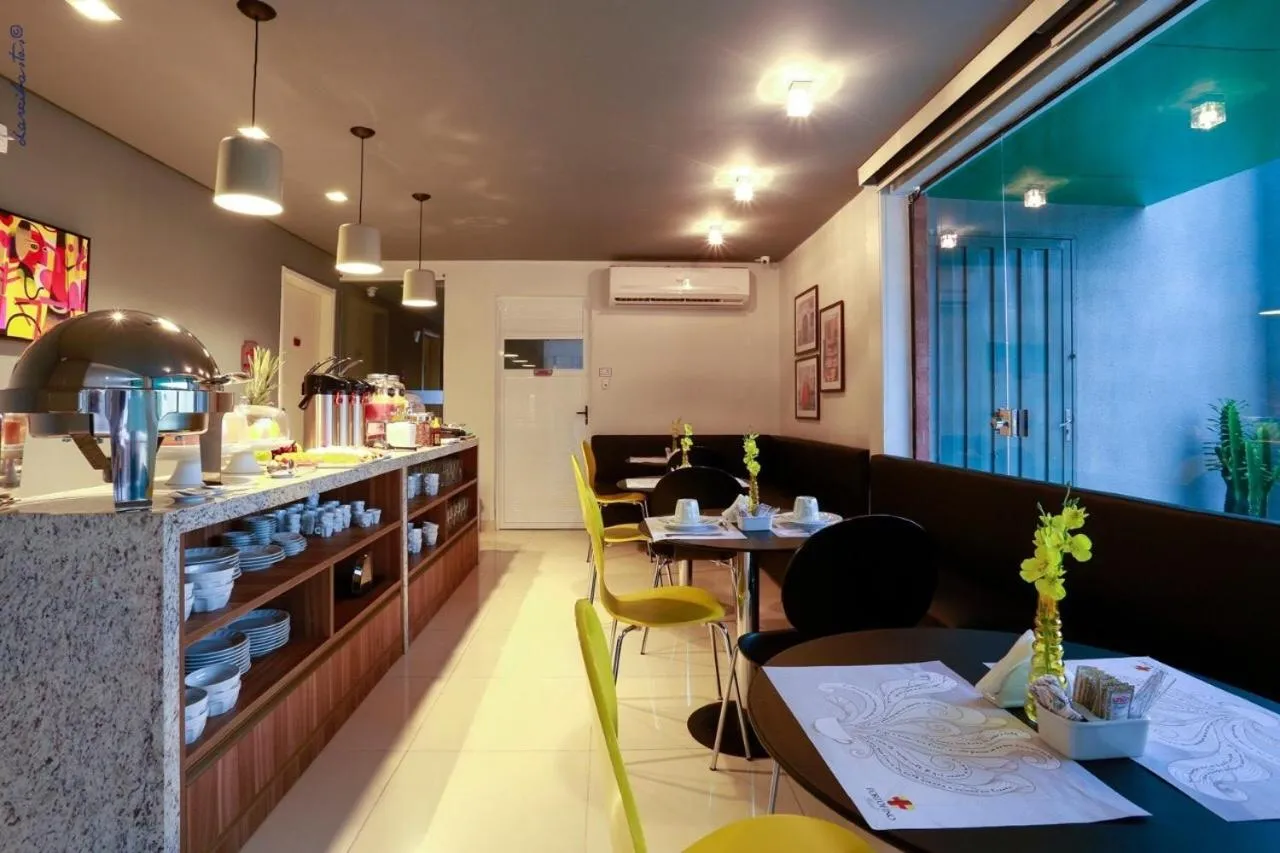 Restaurant/places to eat in Portofino Hotel Prime