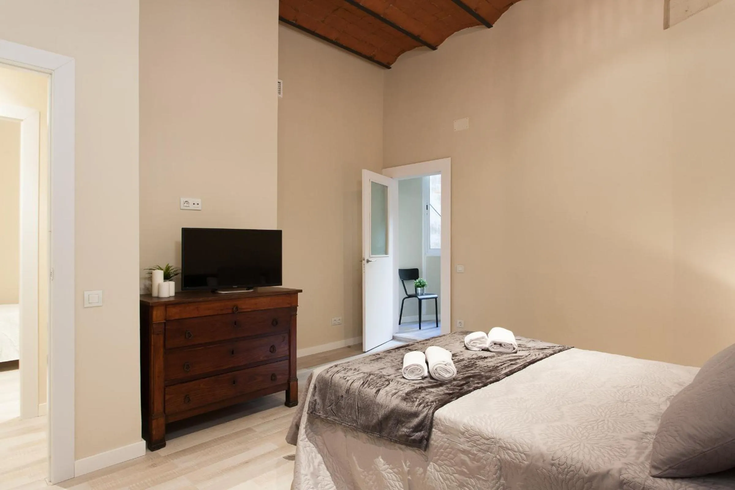 Bed in Key Plaza Cataluña Bliss