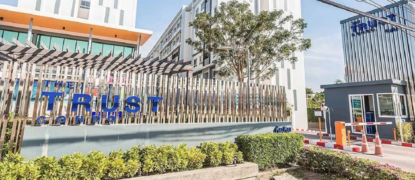 The trust huahin resort condo greeny room