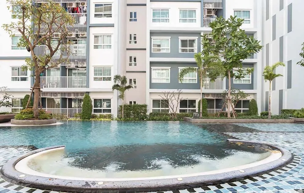 The trust huahin resort condo greeny room