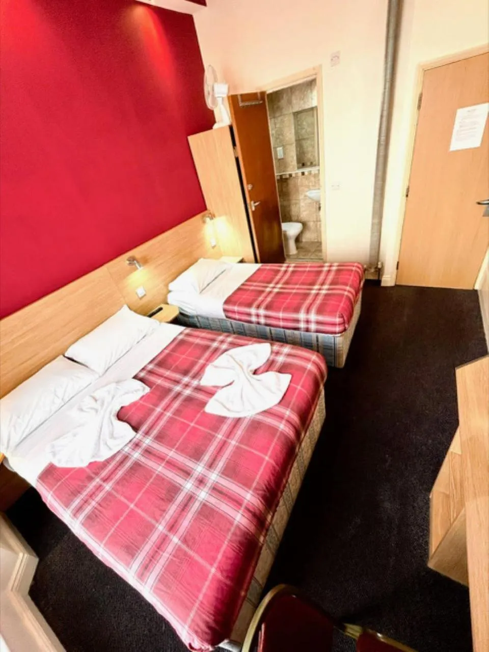 Bed in Carlton Hotel