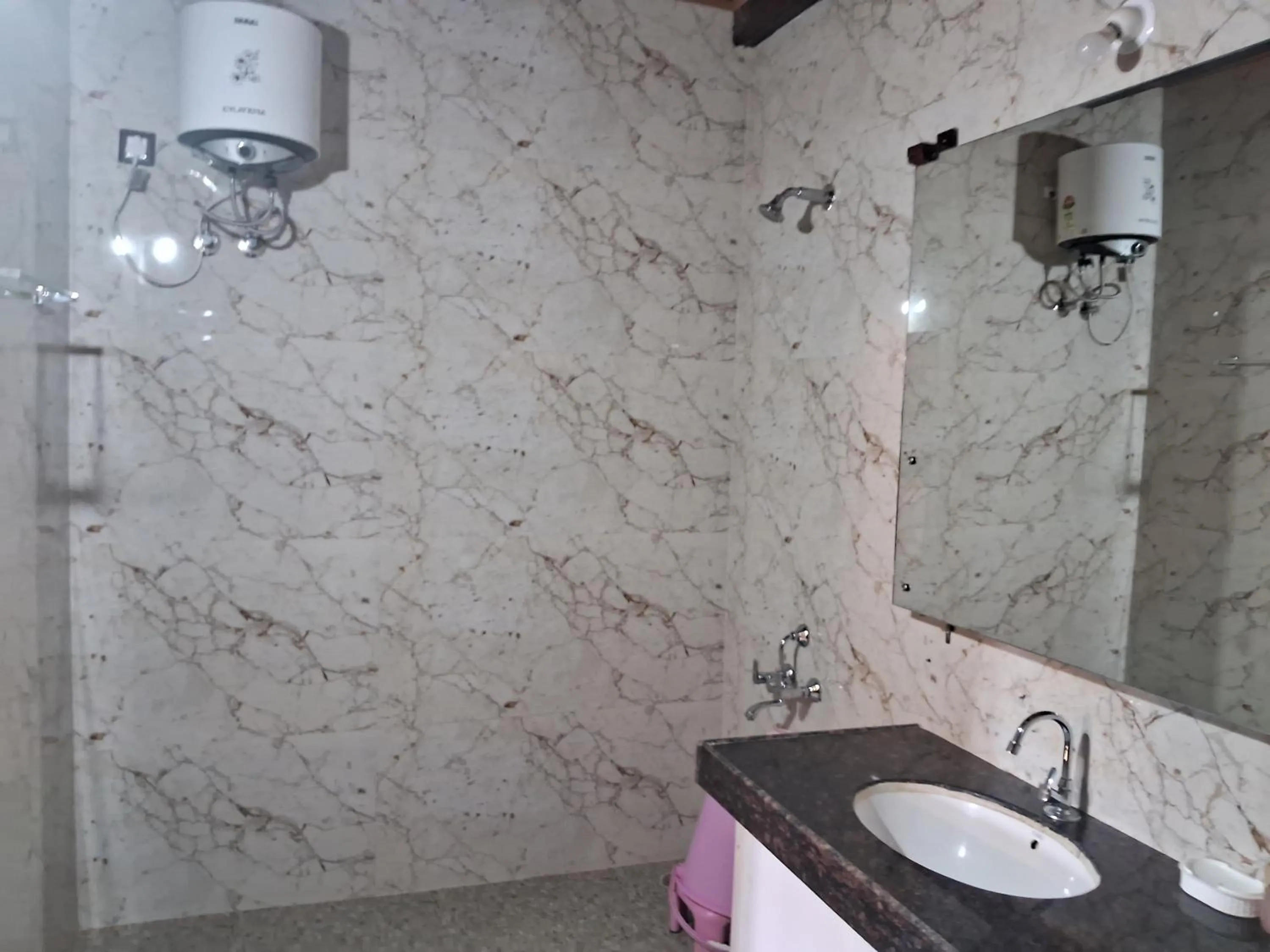 Shower in Mudra beach villa Gokarna