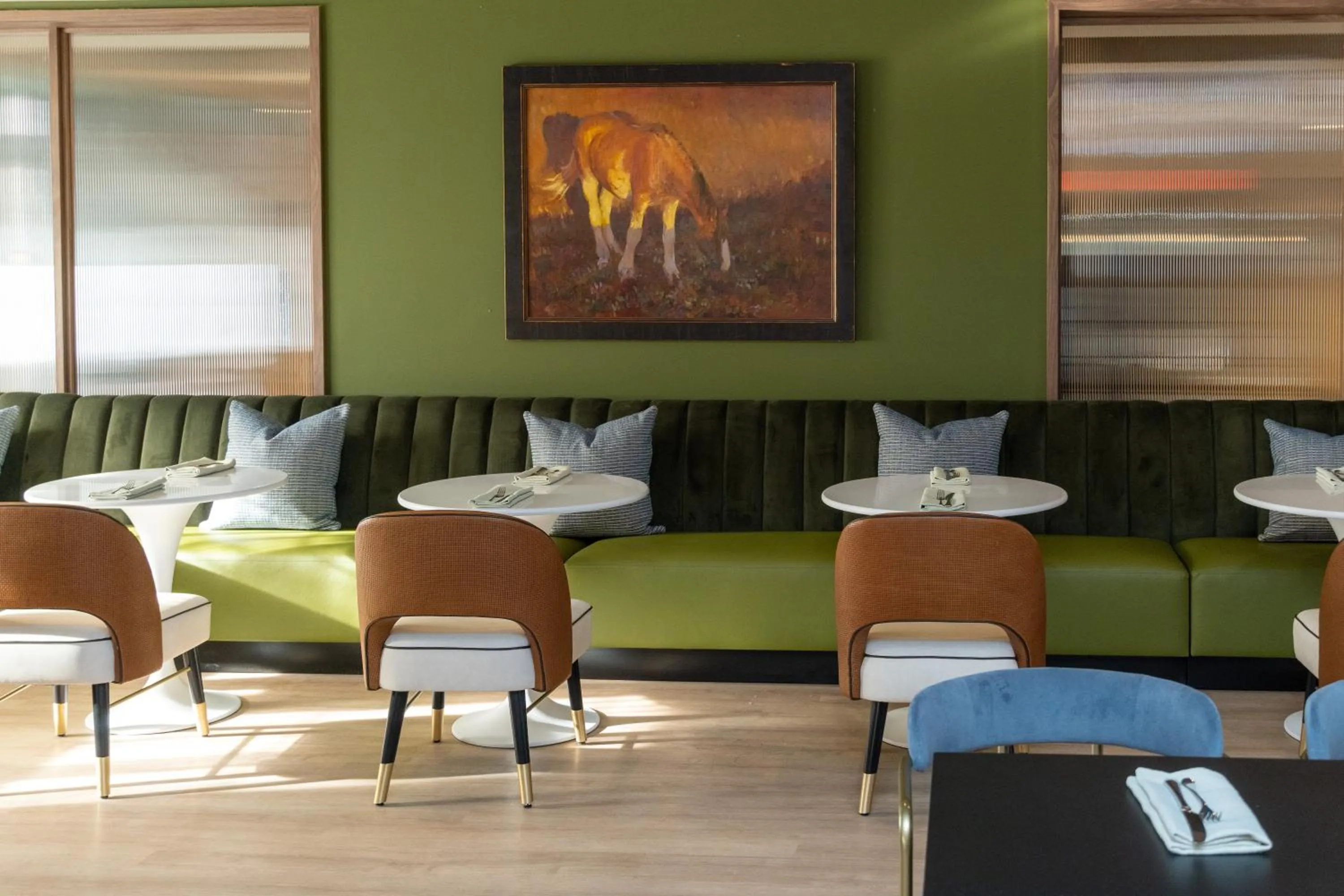 Restaurant/places to eat in Hotel Brookmere & Arbor Spa