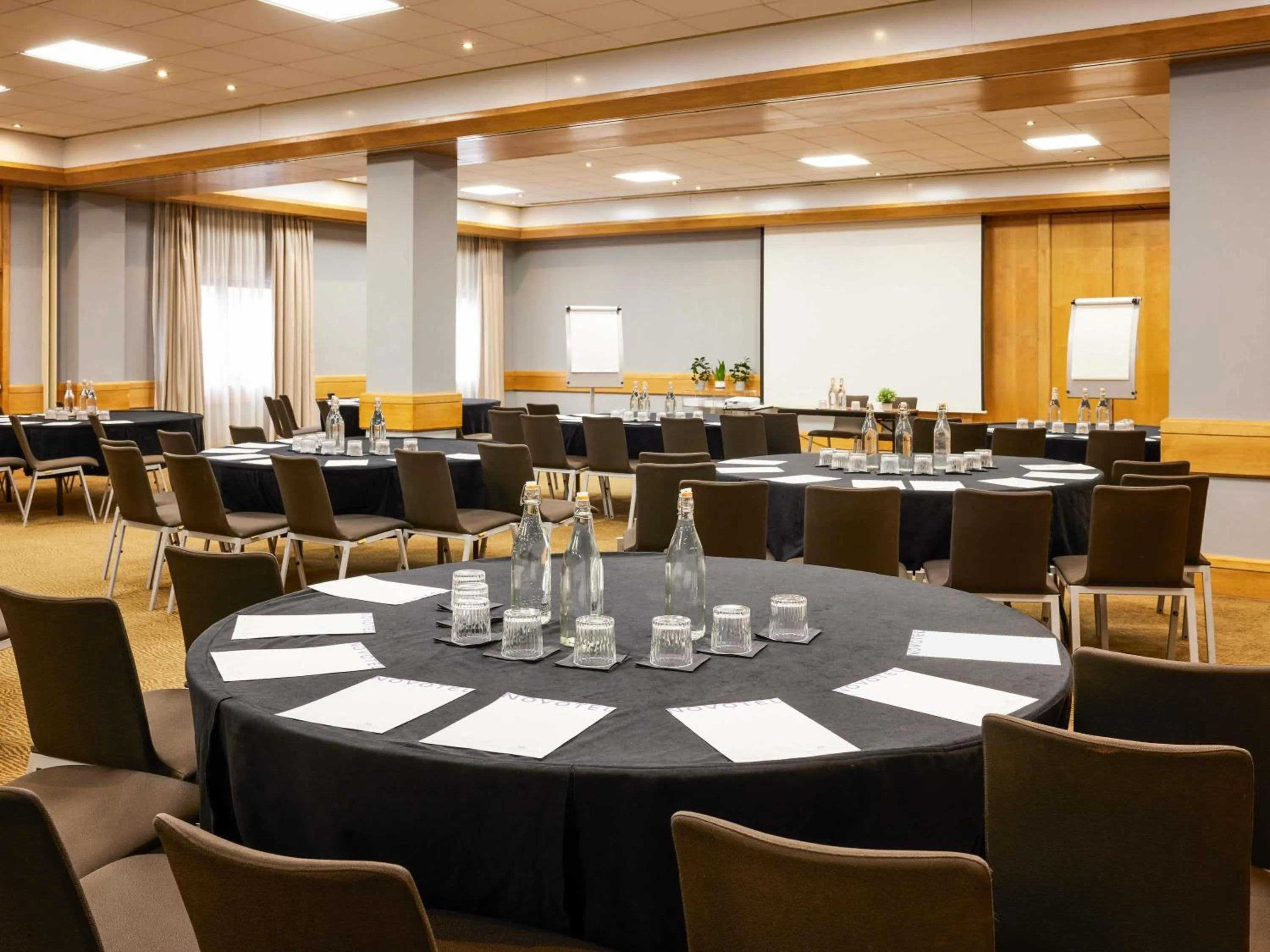 Meeting/conference room in Novotel Bristol Centre