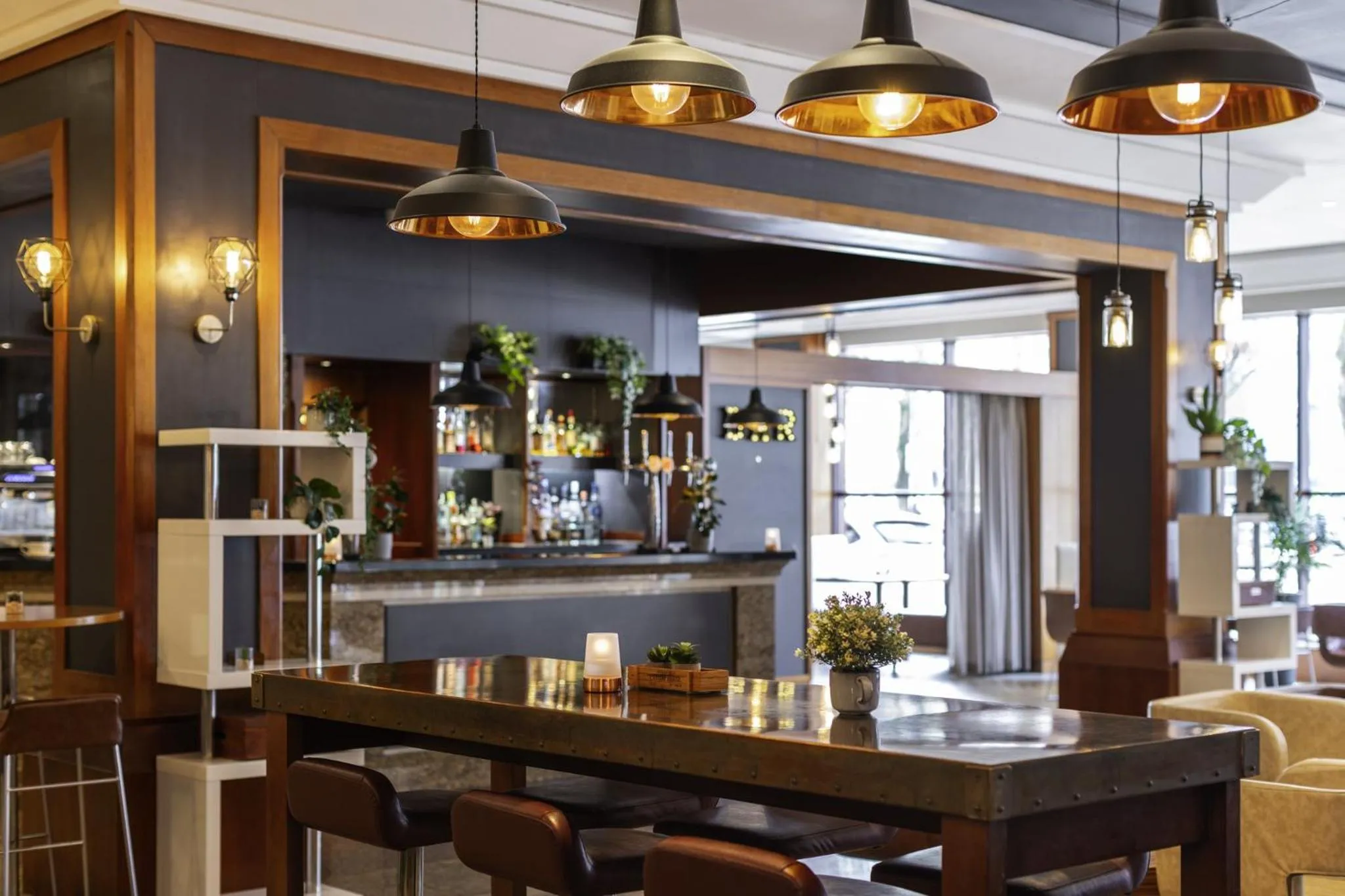 Lounge or bar in Novotel Bristol Centre