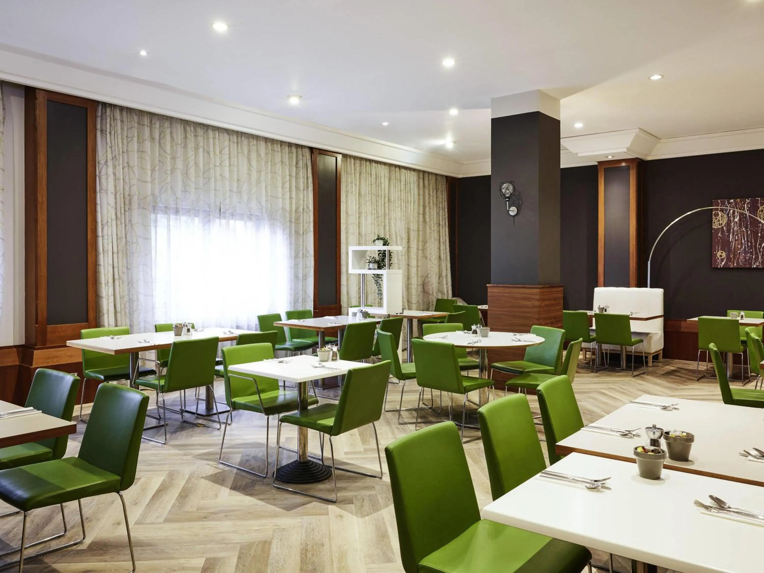 Breakfast in Novotel Bristol Centre