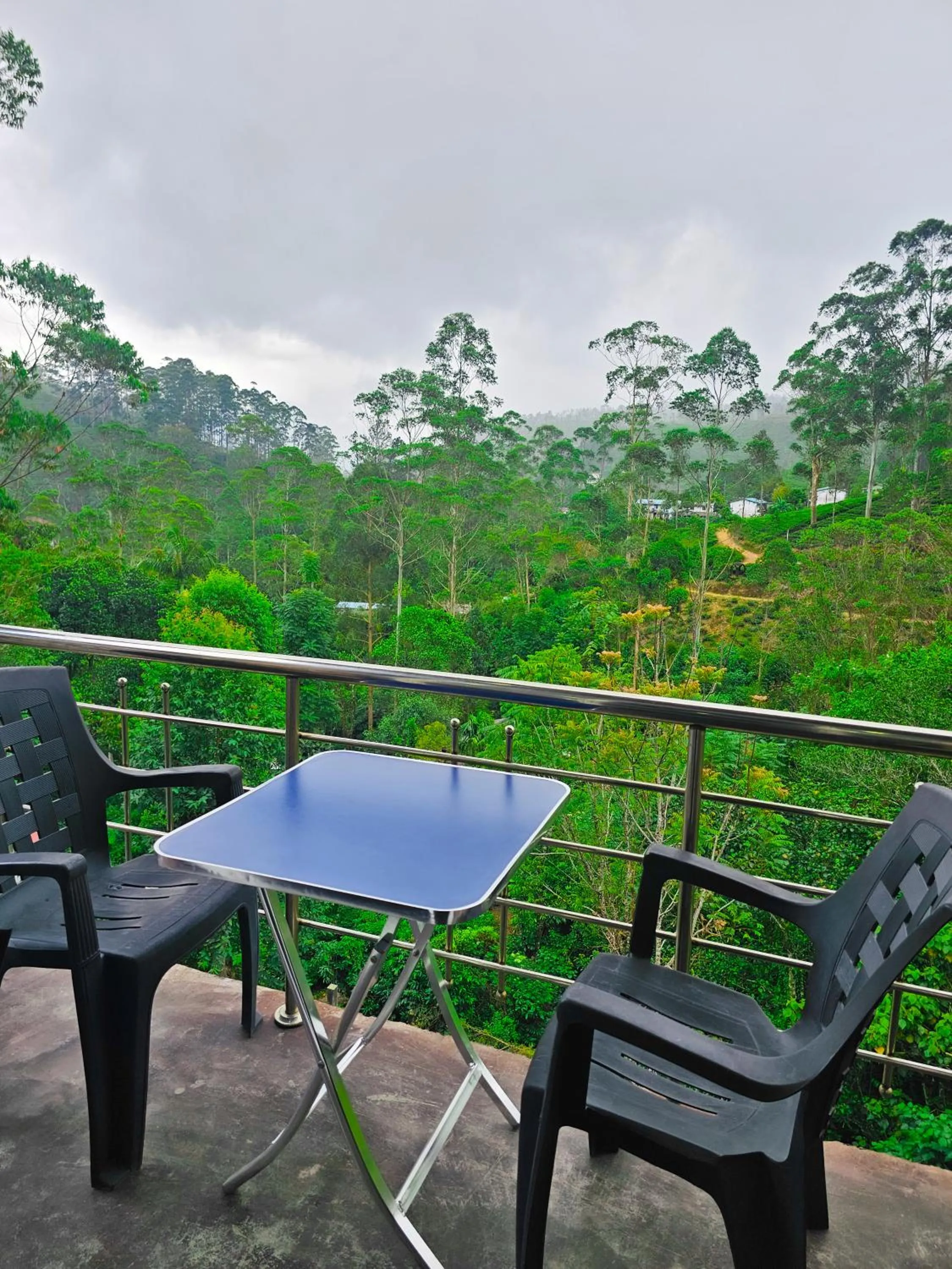 Balcony/Terrace in Daddy's Guest