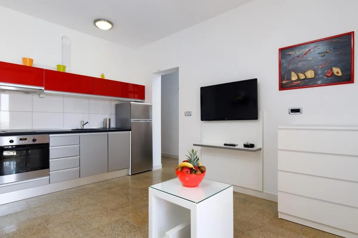 Living room in Ark Beach Apartments