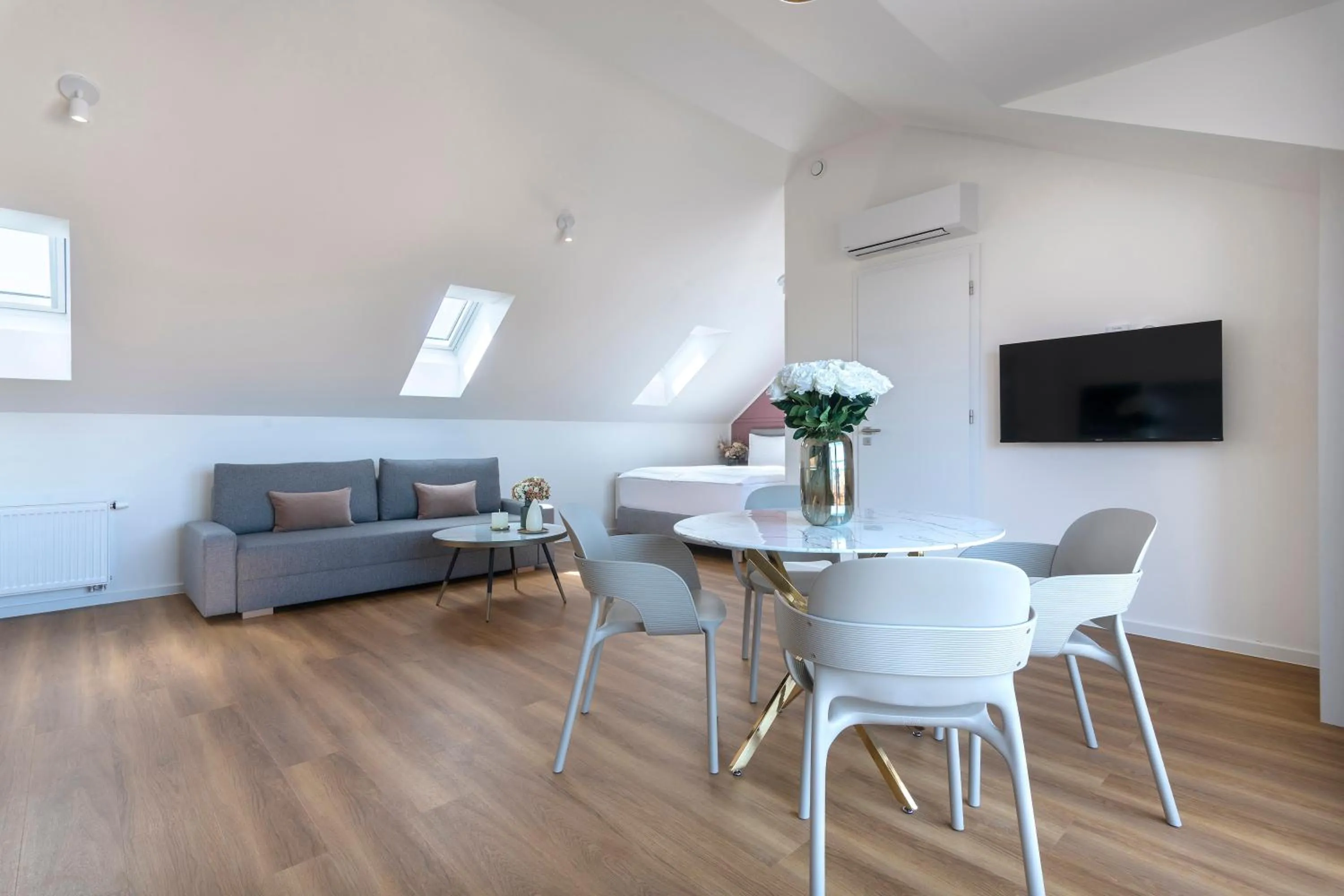 Seating area in Encore Boutique Residence by Dwellfort