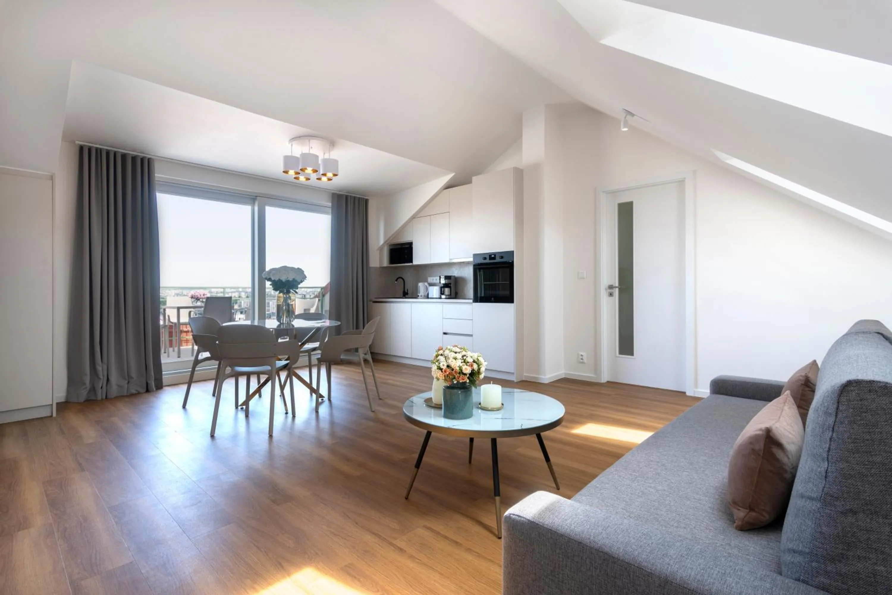 Kitchen or kitchenette in Encore Boutique Residence by Dwellfort