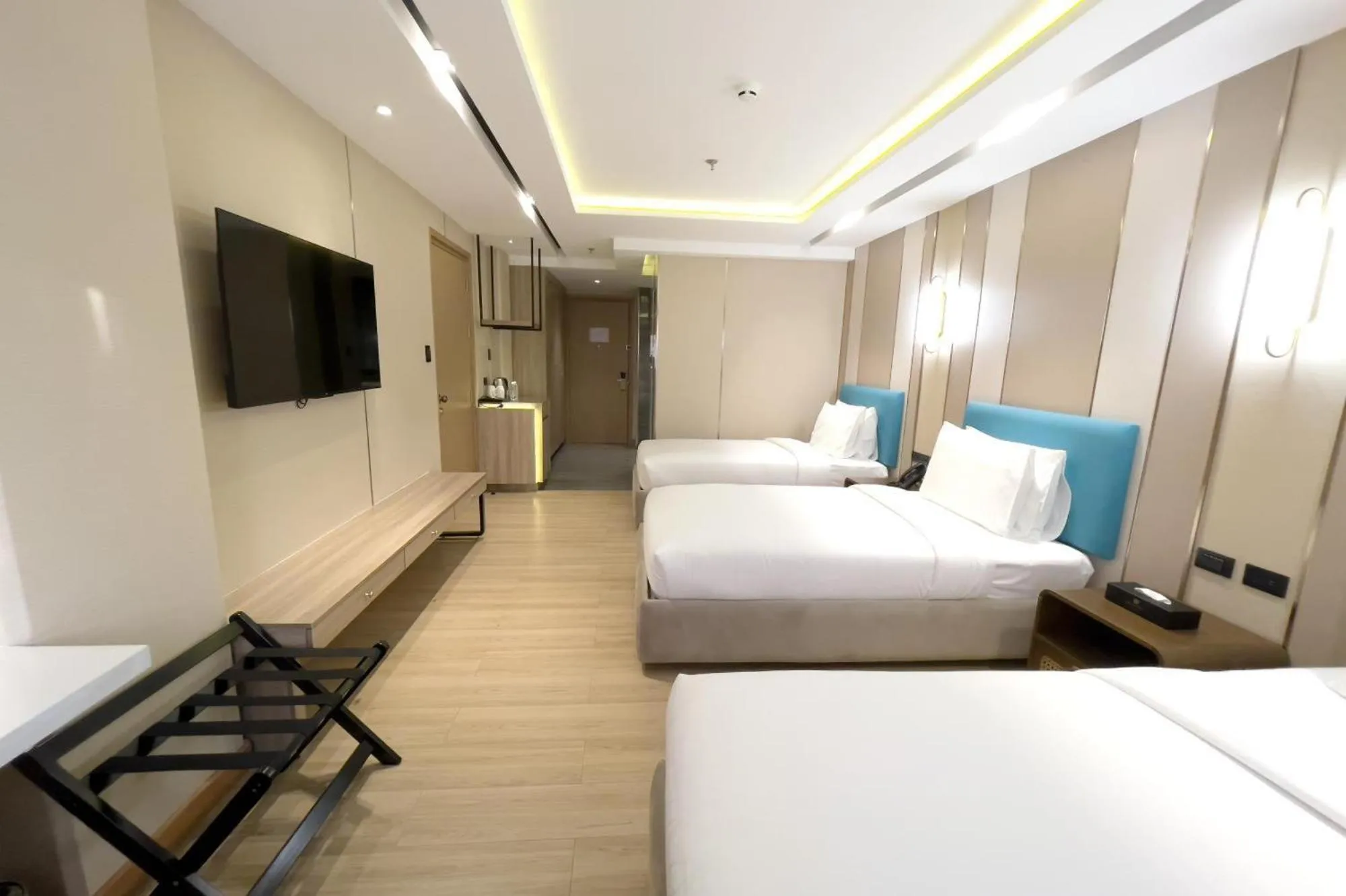 Bedroom, Bed in Belajandro Hotel Angeles City