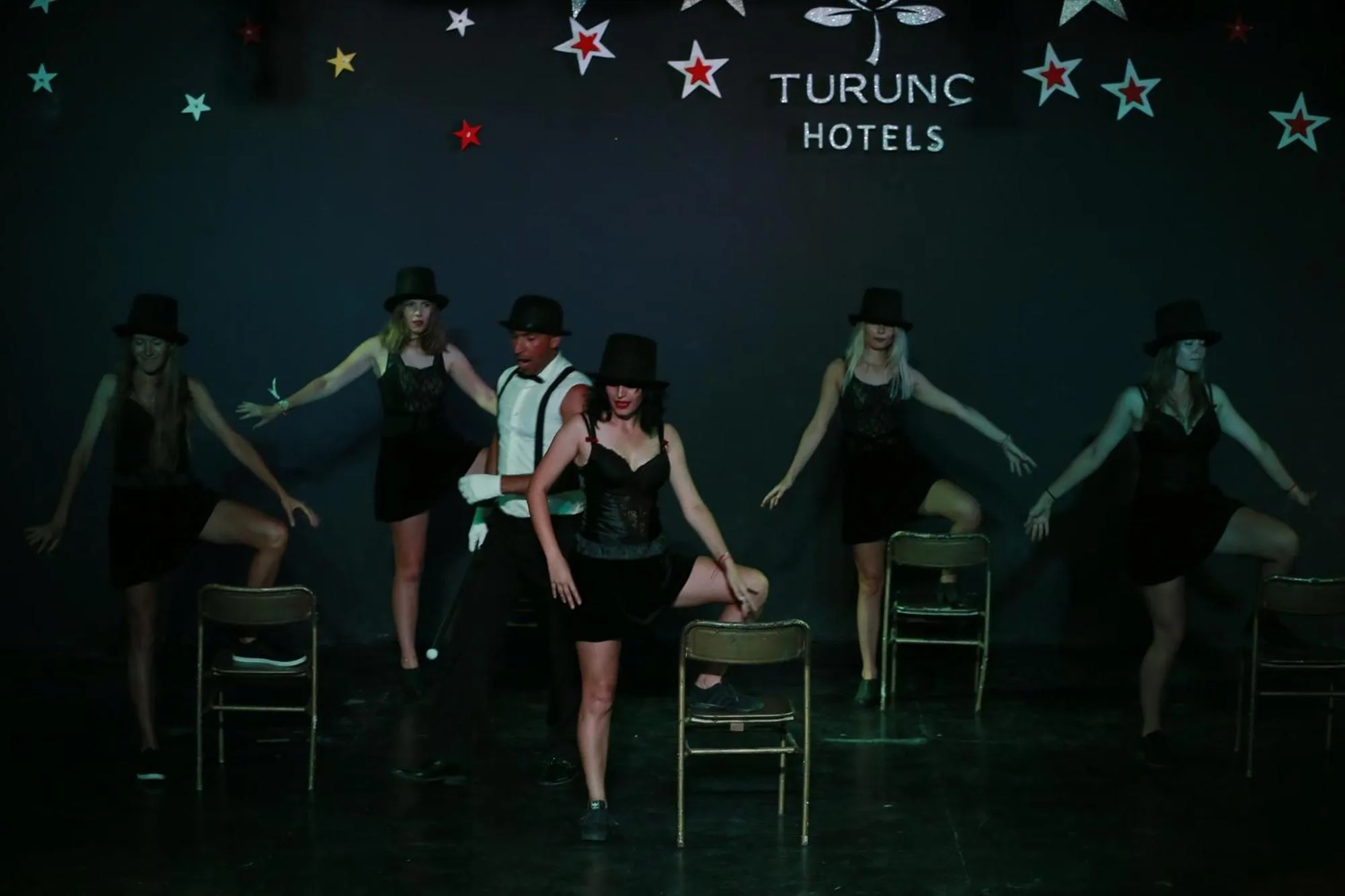 Evening entertainment in Turunc Resort Hotel
