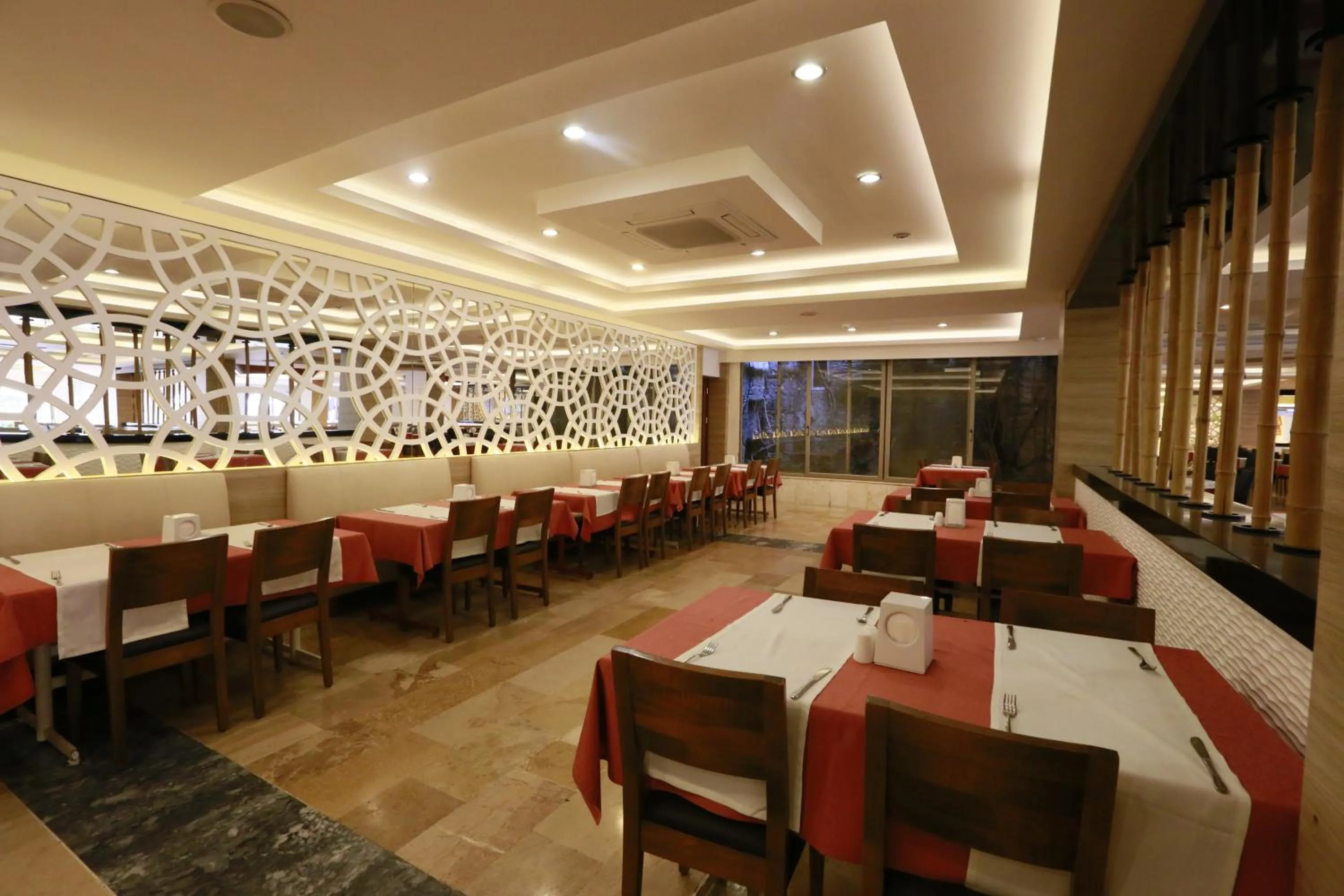 Restaurant/places to eat in Turunc Resort Hotel
