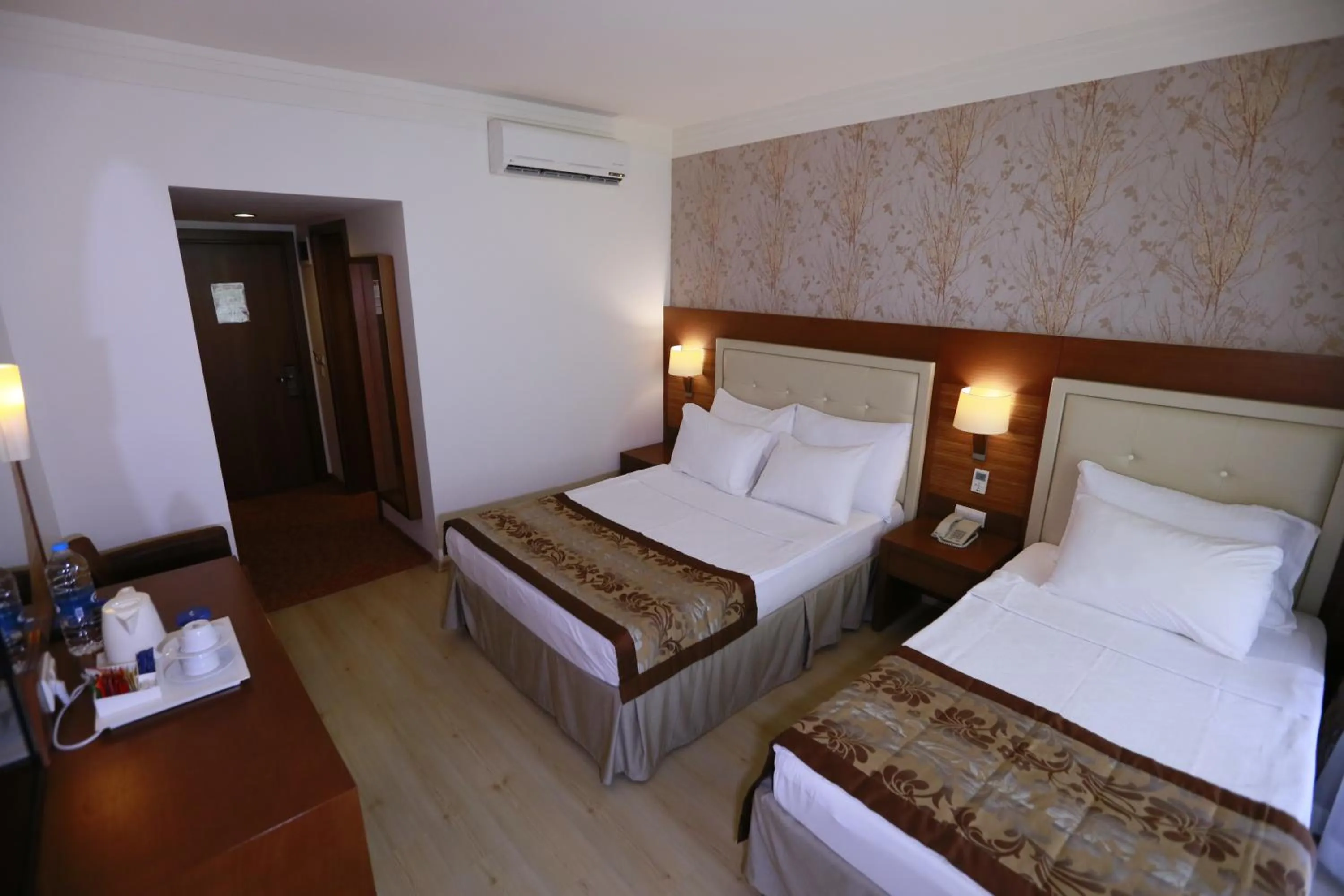Bedroom, Bed in Turunc Resort Hotel