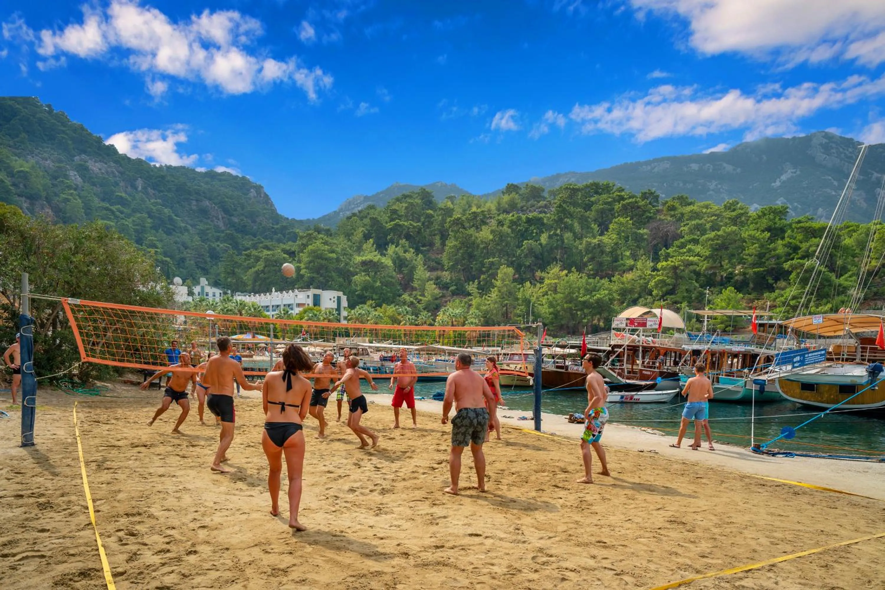 Entertainment in Turunc Resort Hotel