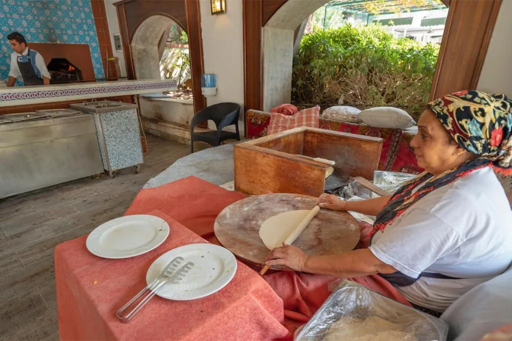 Restaurant/places to eat in Turunc Resort Hotel