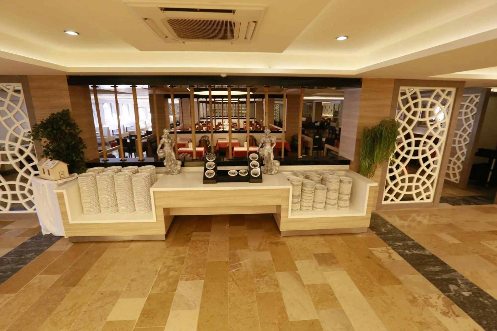 Restaurant/places to eat in Turunc Resort Hotel