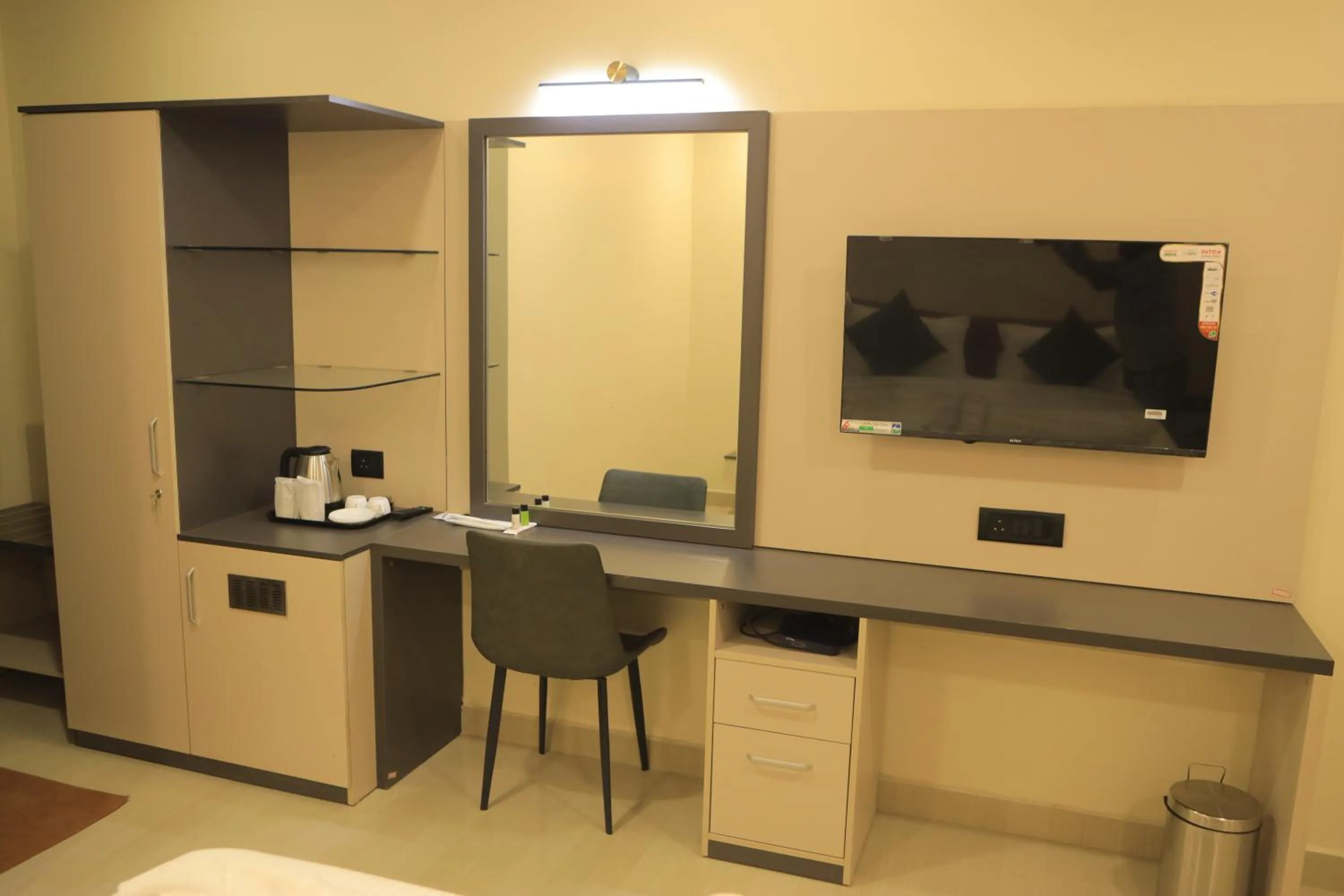 TV and multimedia in KANS ONE - Hotel & Banquets