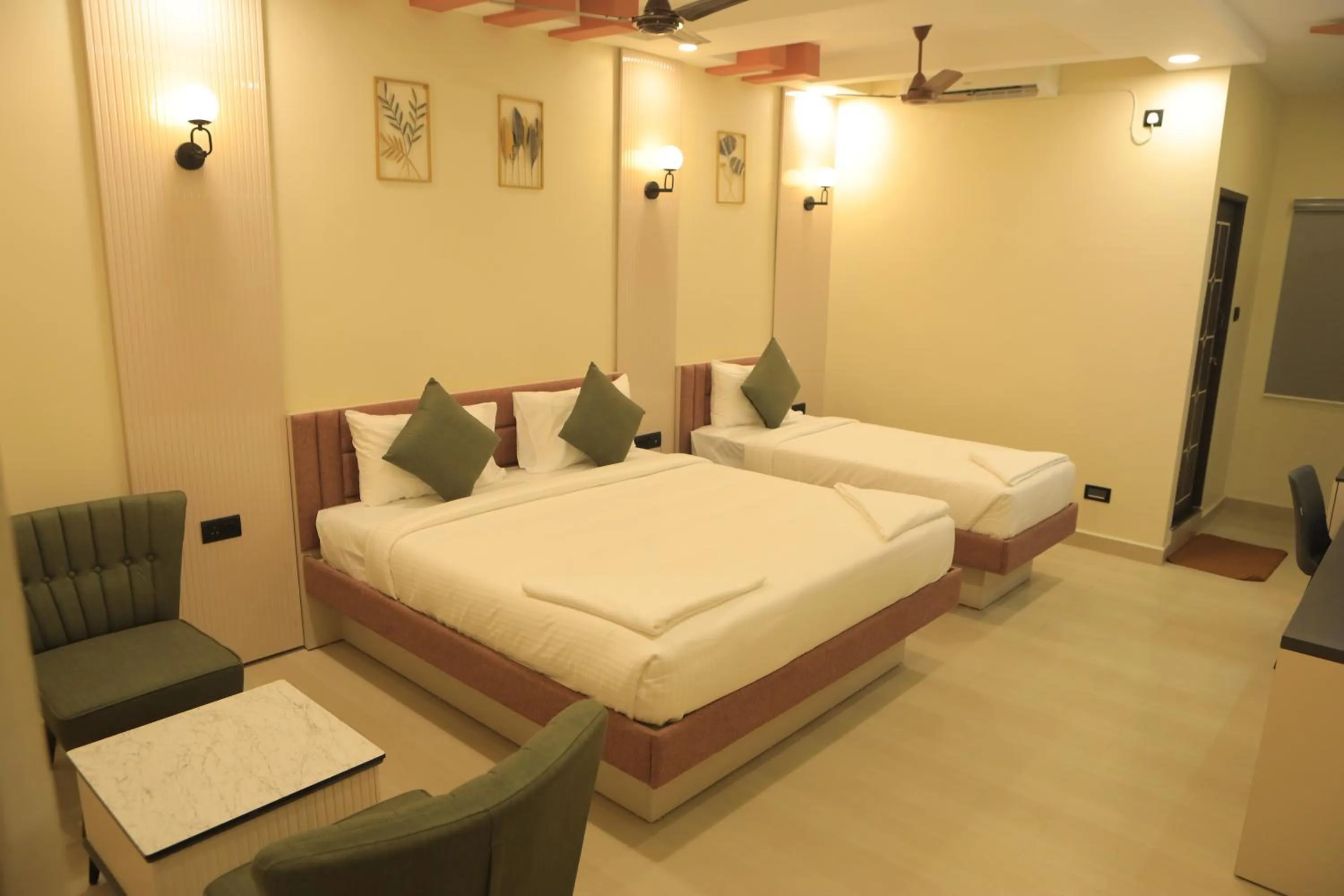 Photo of the whole room, Bed in KANS ONE - Hotel & Banquets