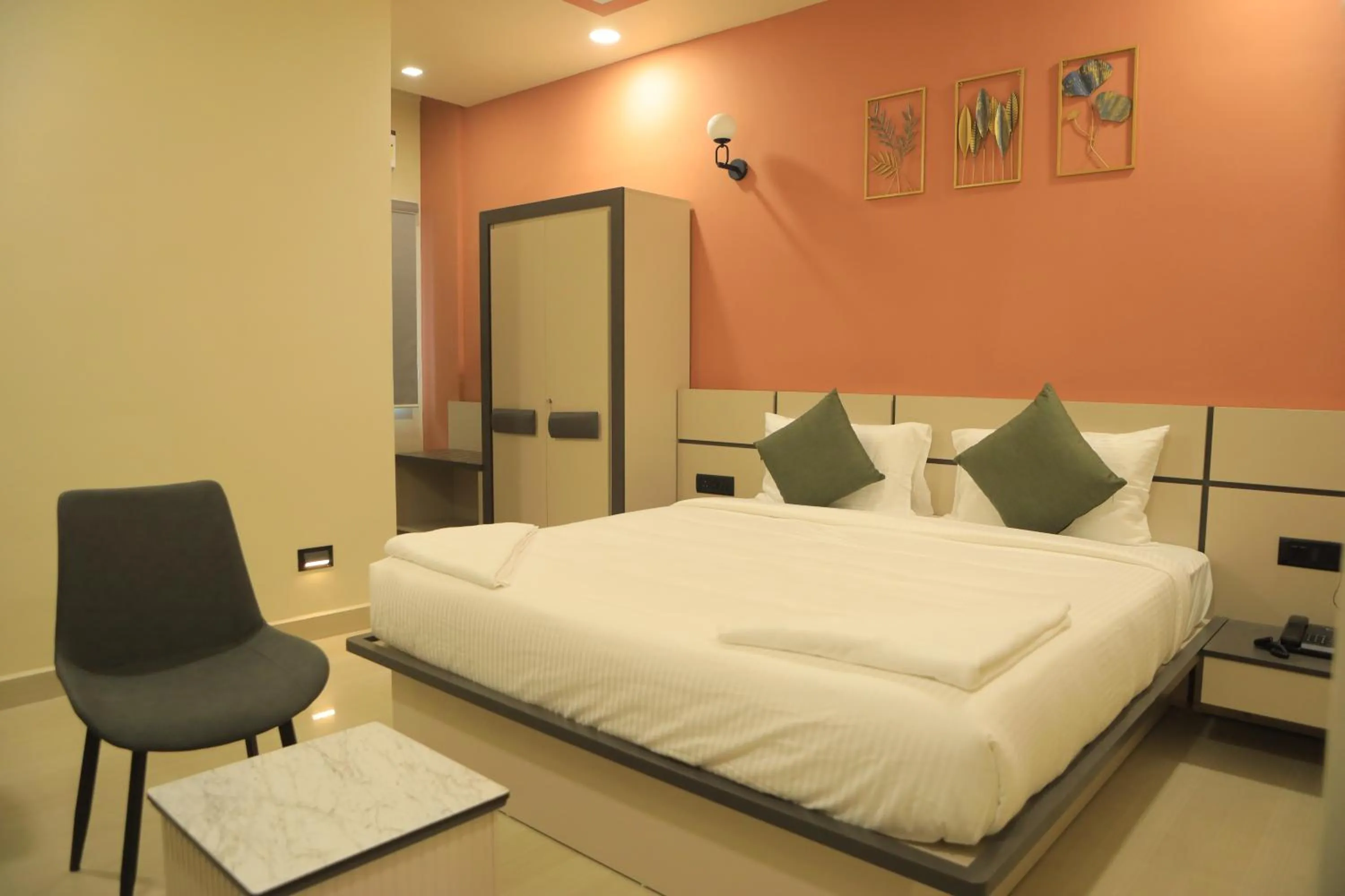 Photo of the whole room, Bed in KANS ONE - Hotel & Banquets