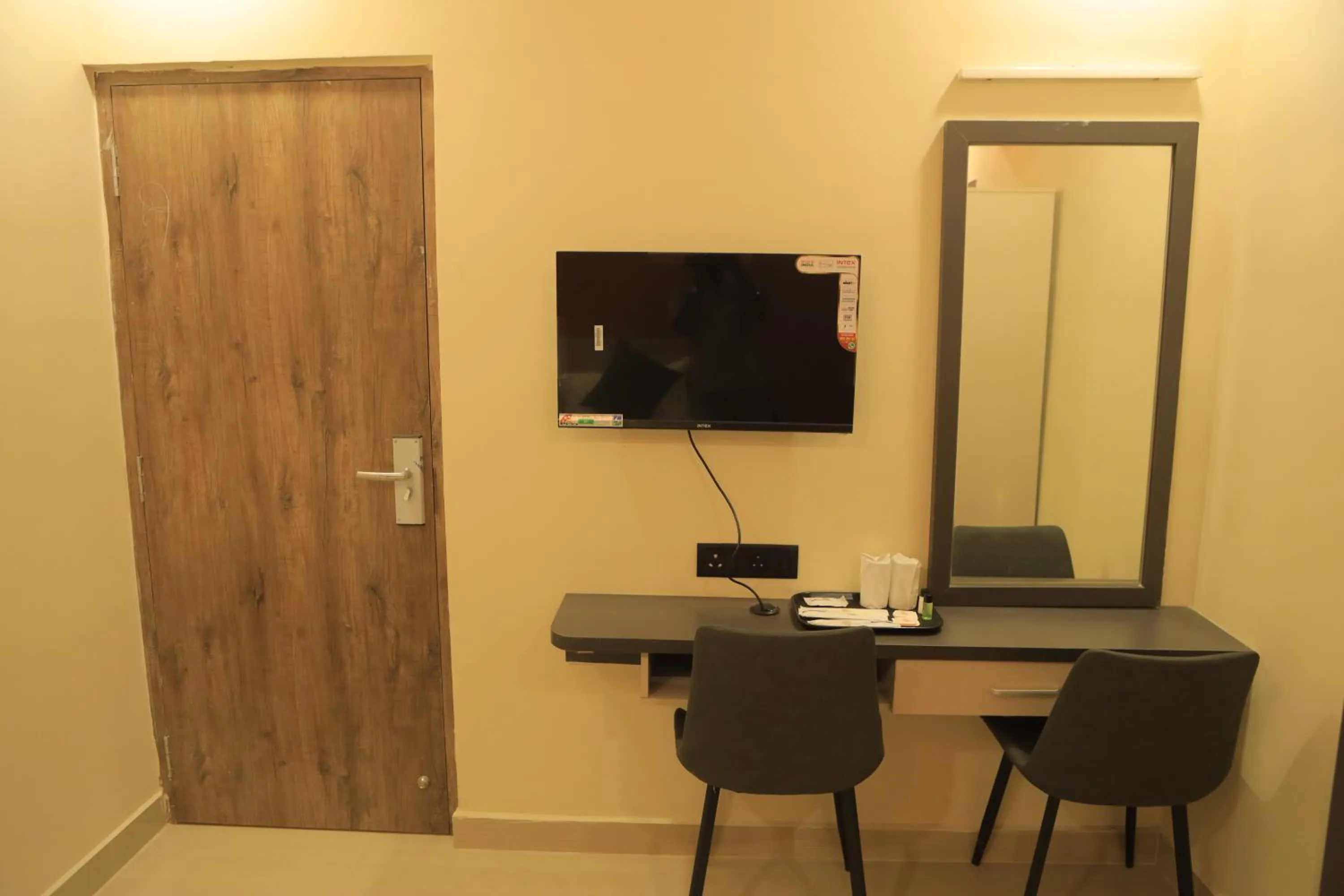 TV and multimedia in KANS ONE - Hotel & Banquets