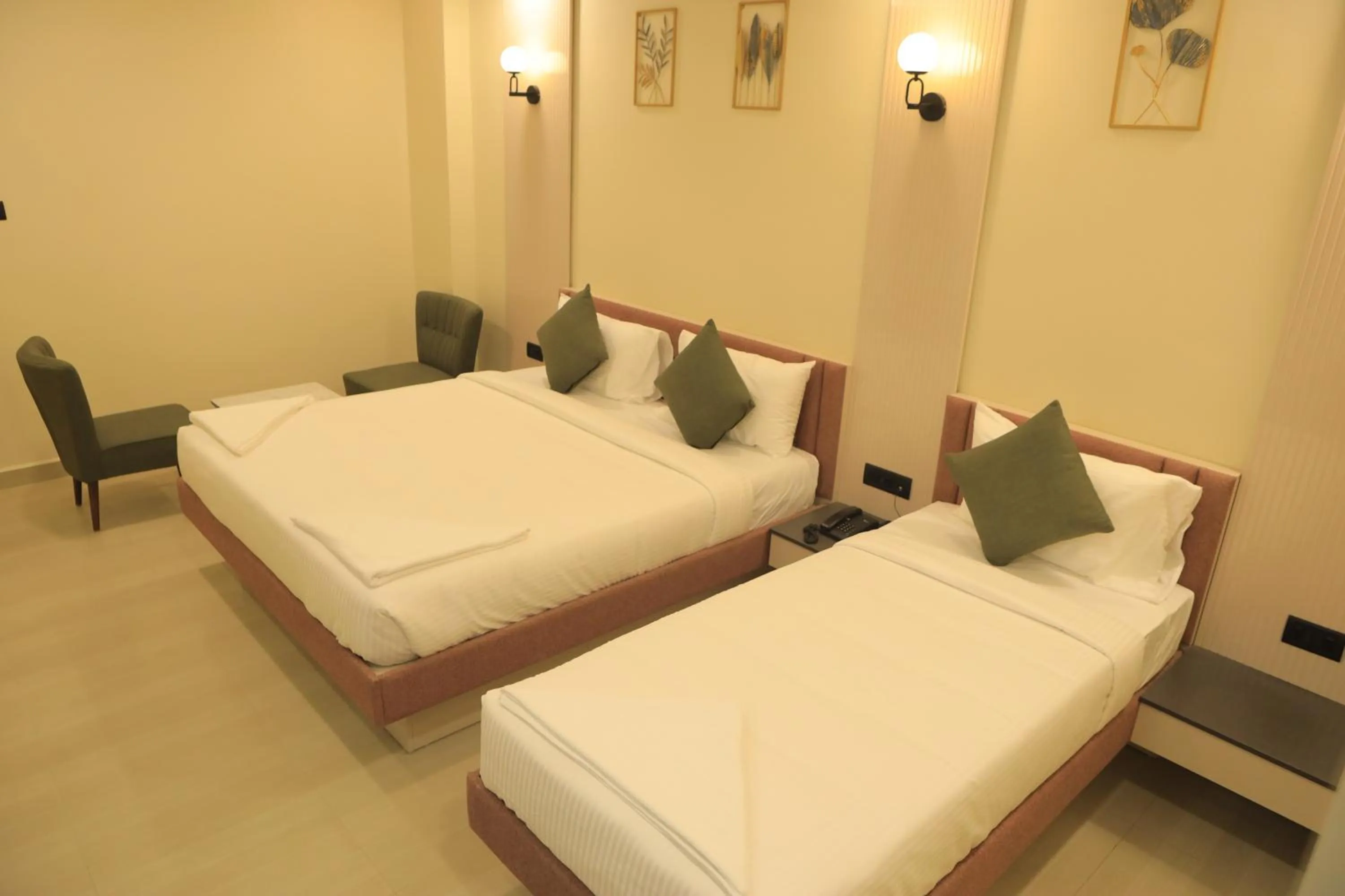 Photo of the whole room, Bed in KANS ONE - Hotel & Banquets