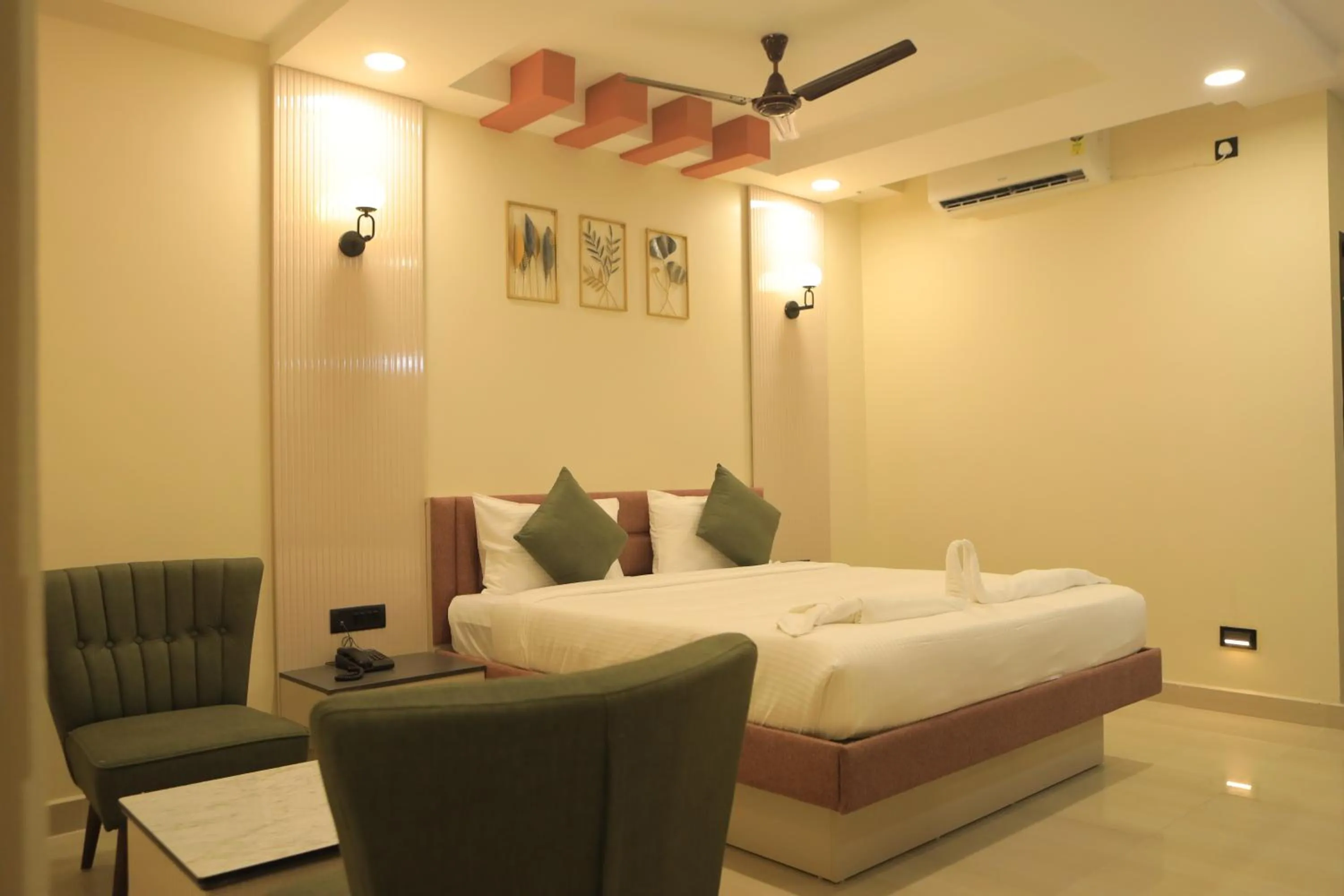 Photo of the whole room, Bed in KANS ONE - Hotel & Banquets