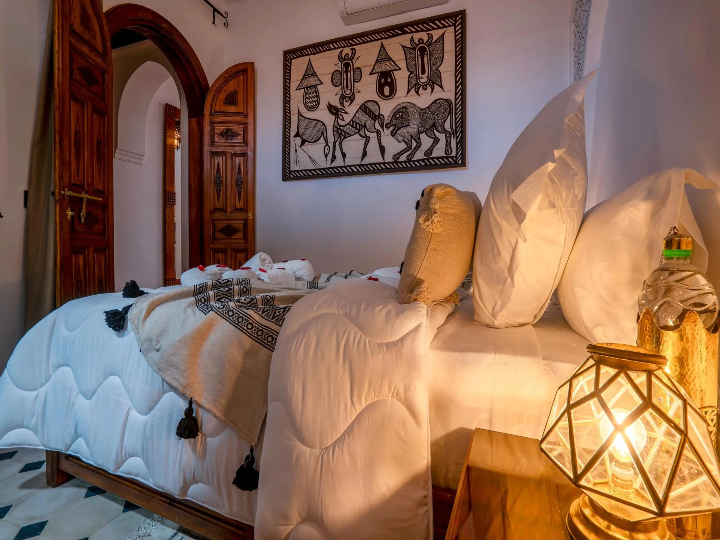 Bed in Riad Le Nid De Fatima