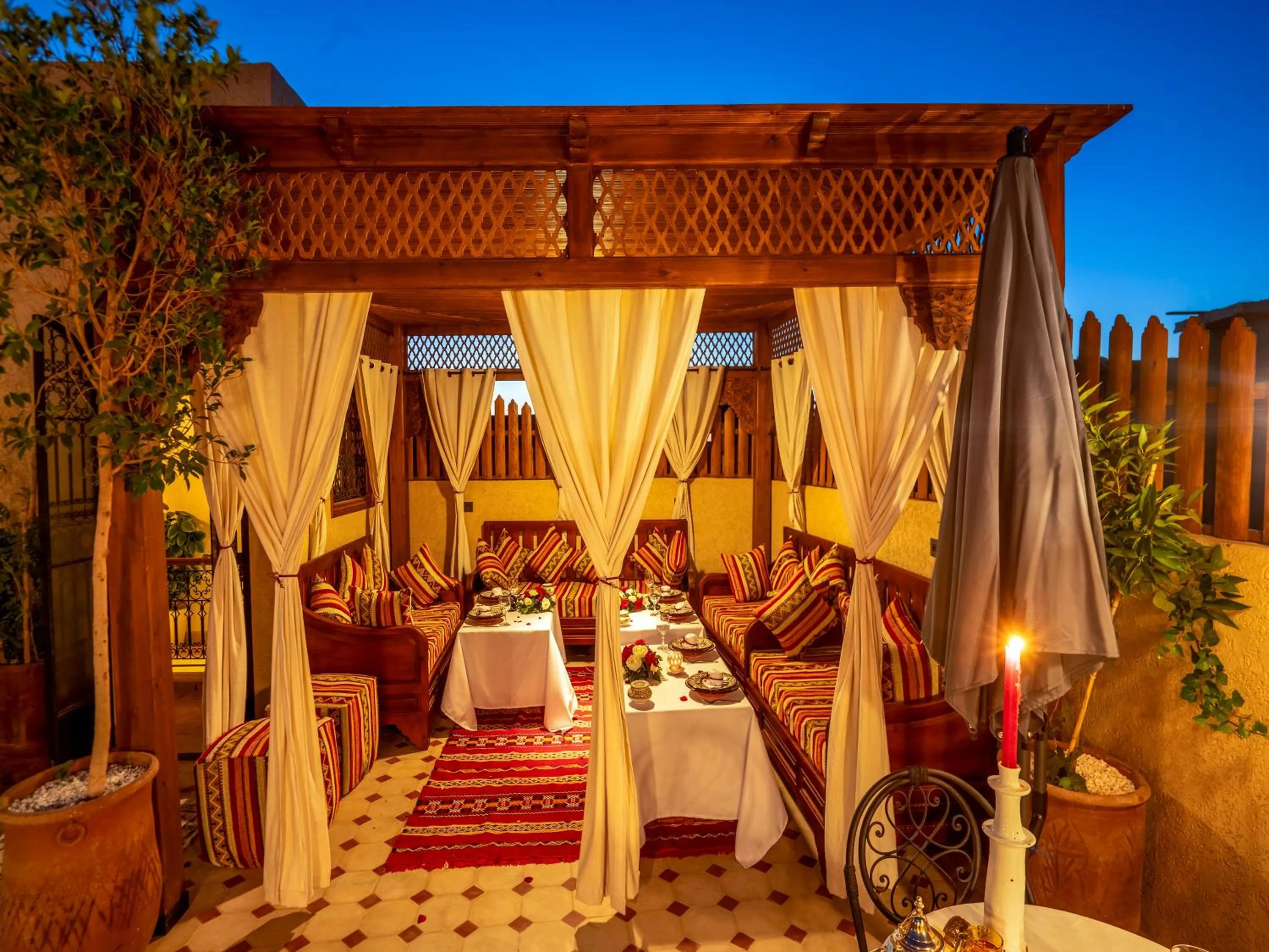 Balcony/Terrace in Riad Le Nid De Fatima