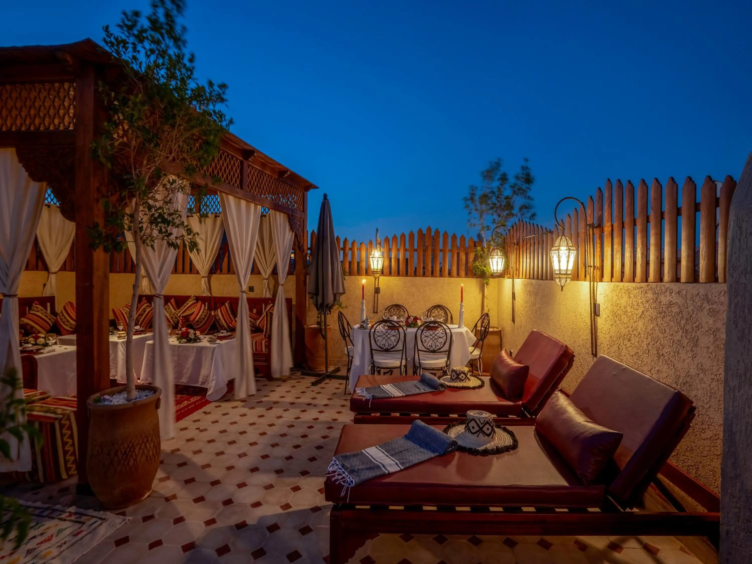 Balcony/Terrace in Riad Le Nid De Fatima