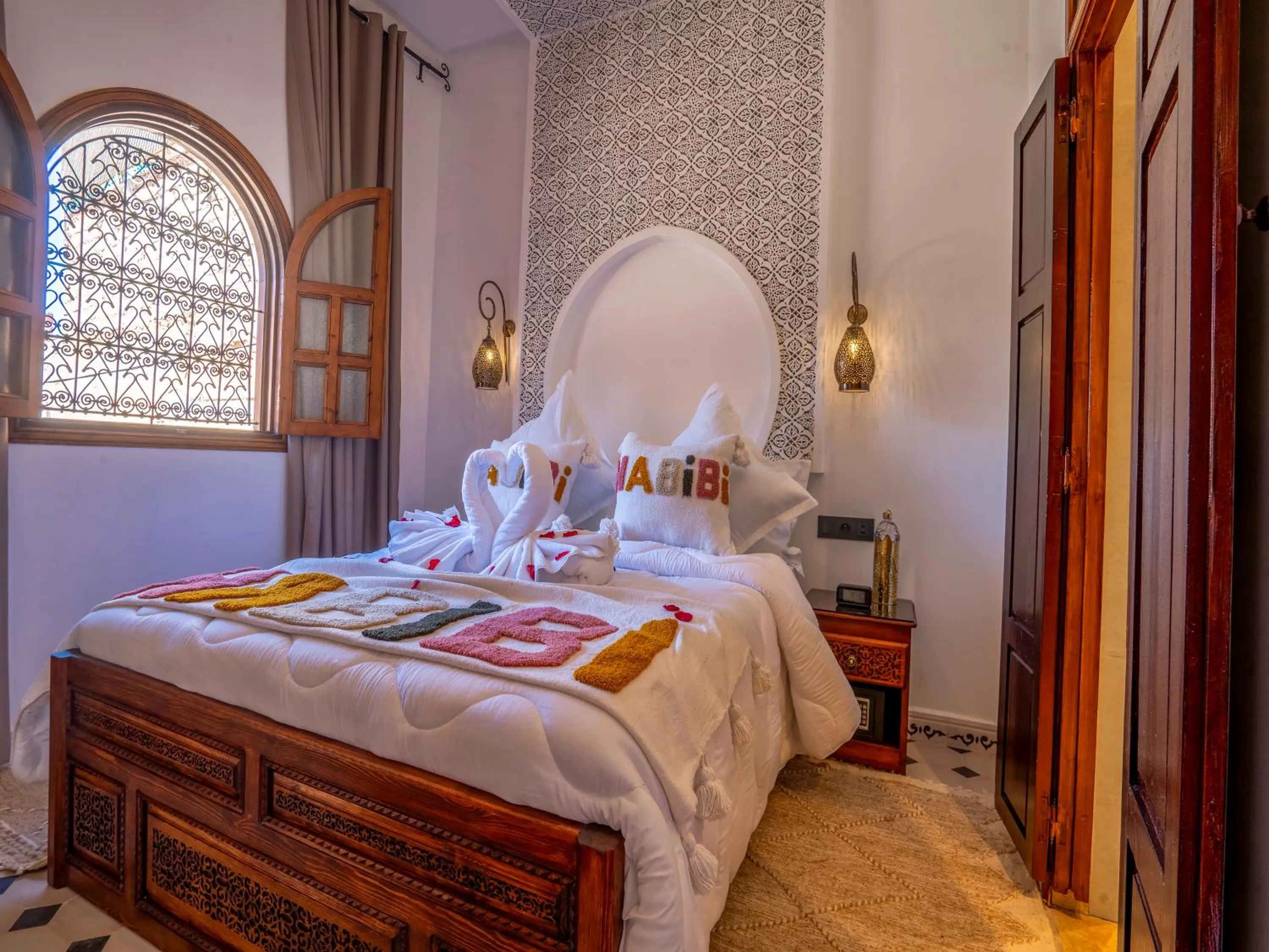 Bed in Riad Le Nid De Fatima
