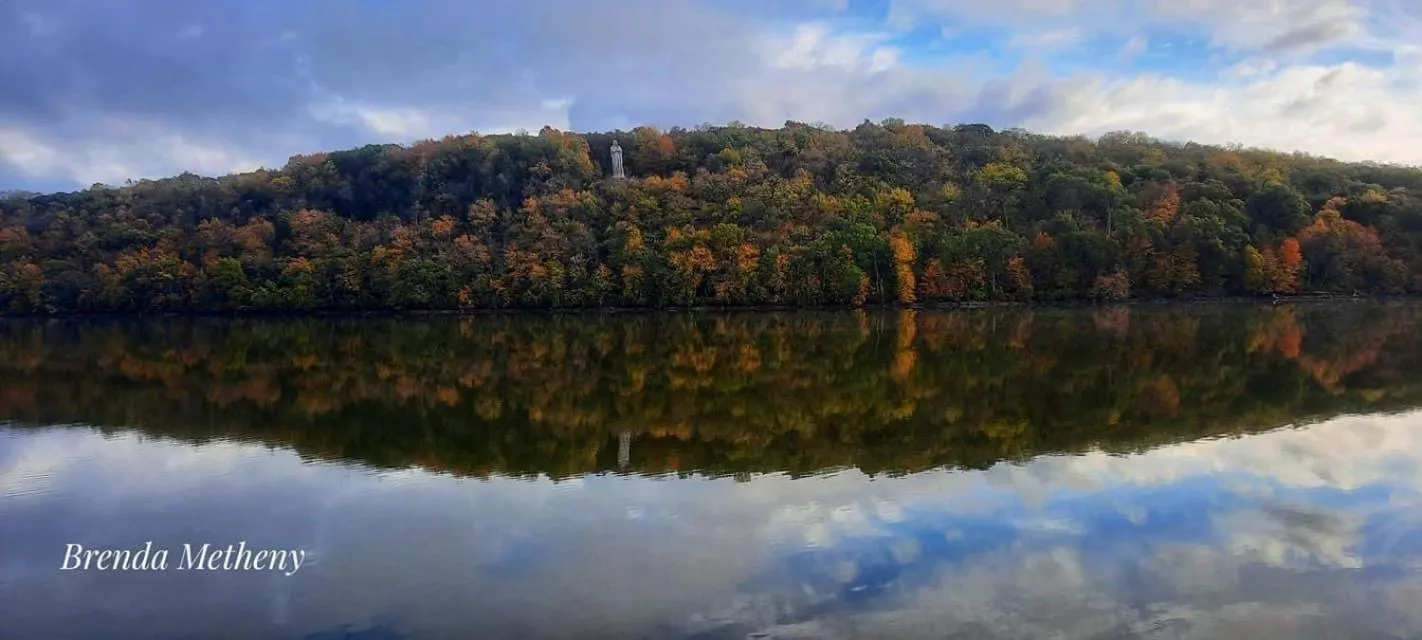 Natural landscape in Paddle Wheel Inn