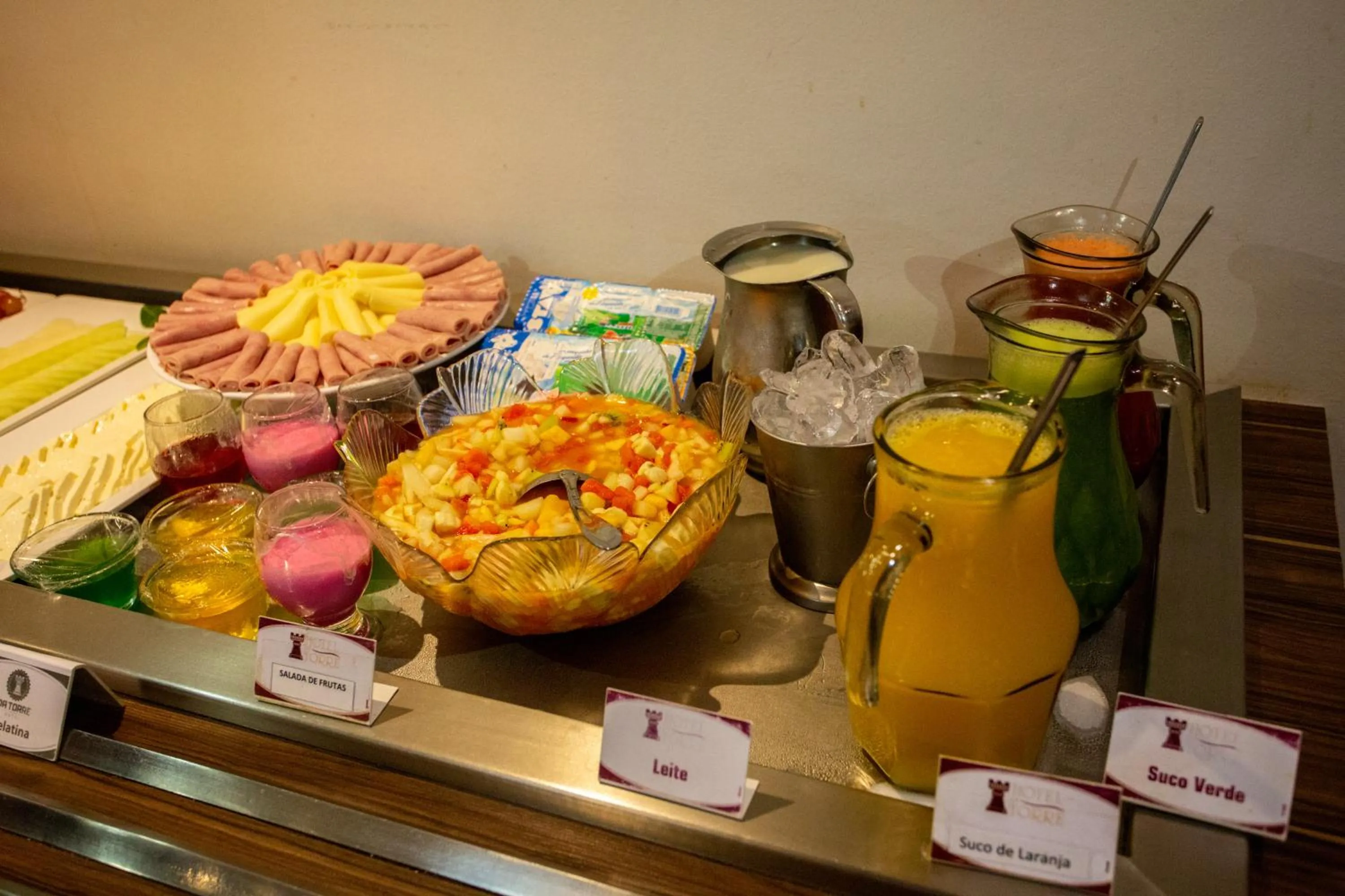 Breakfast in Carlton Plaza Torre