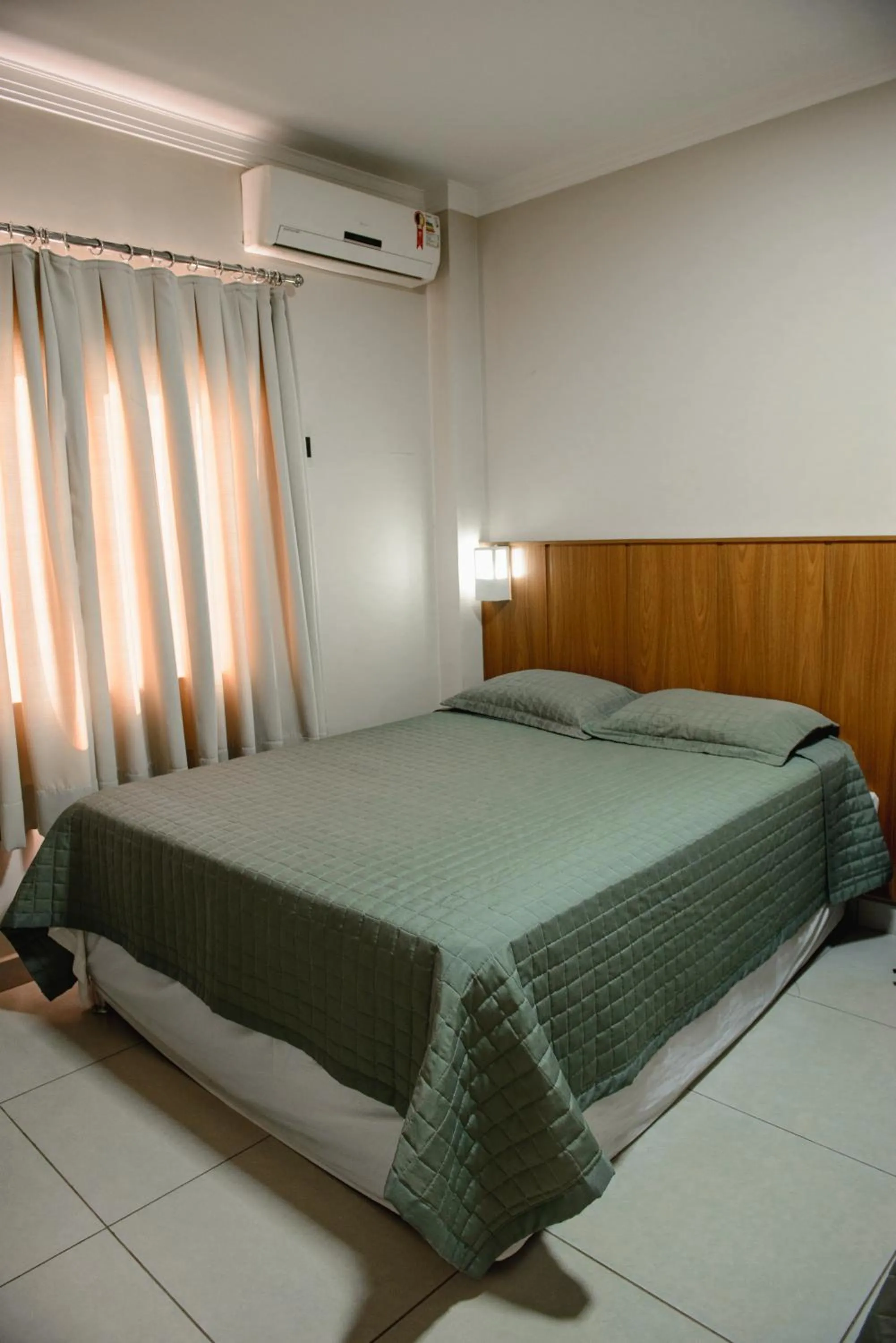 Bedroom, Bed in Hotel Trevo Cascavel
