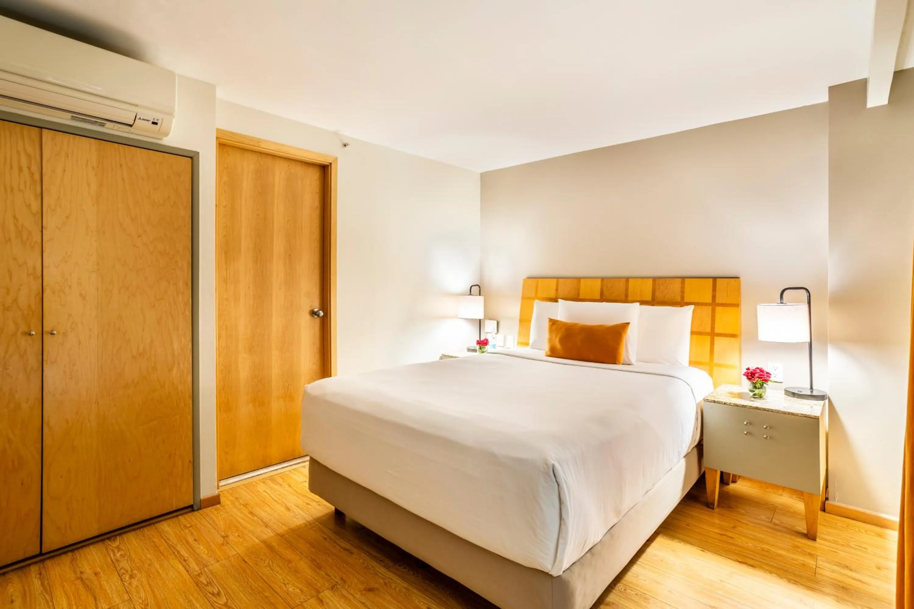 Bedroom, Bed in Alteza Polanco