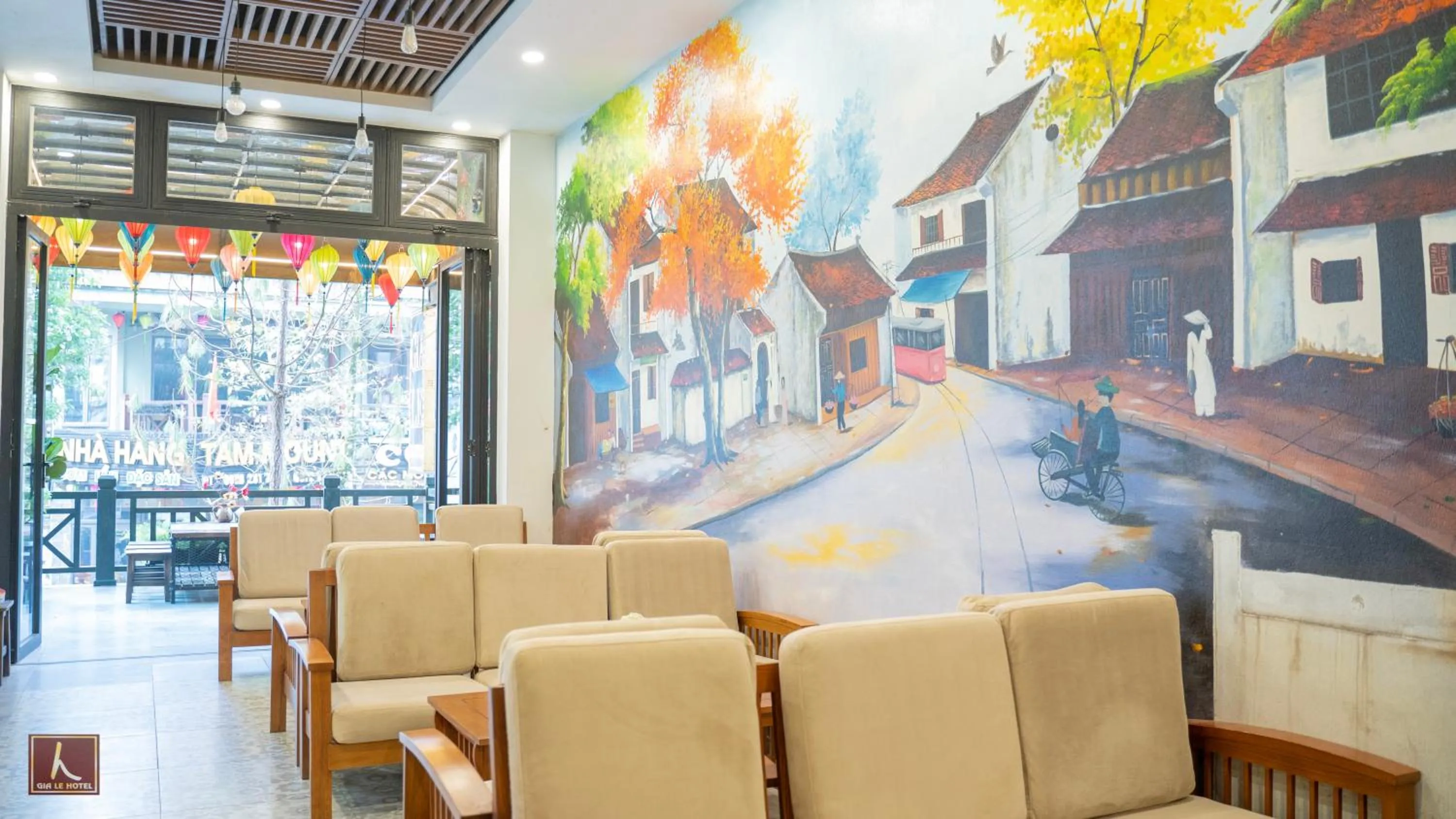 Coffee/tea facilities in Gia Le Hotel