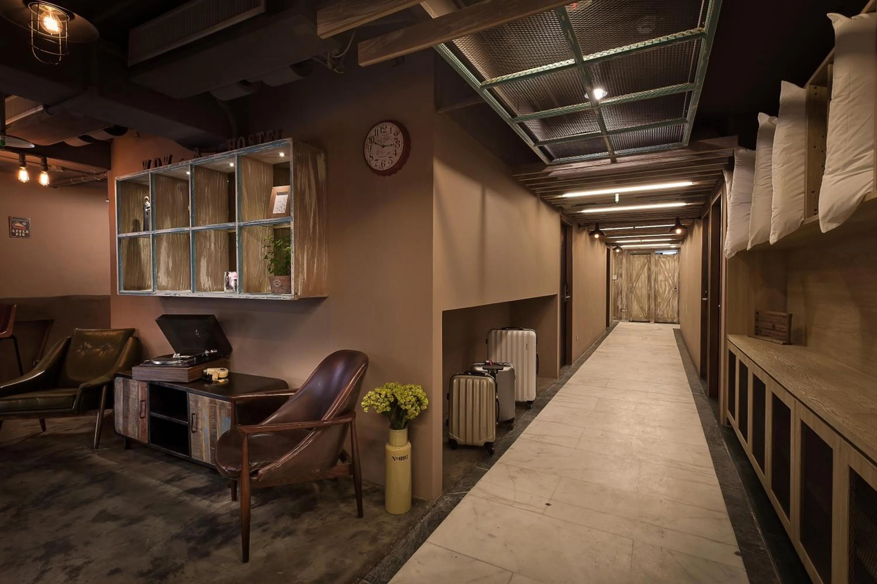 Lobby or reception in Ximen Wow Hostel