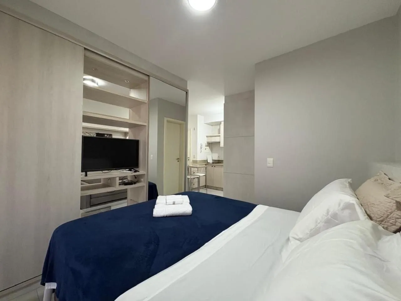 Bed in Apto em frente ao shopping com piscina aquecida