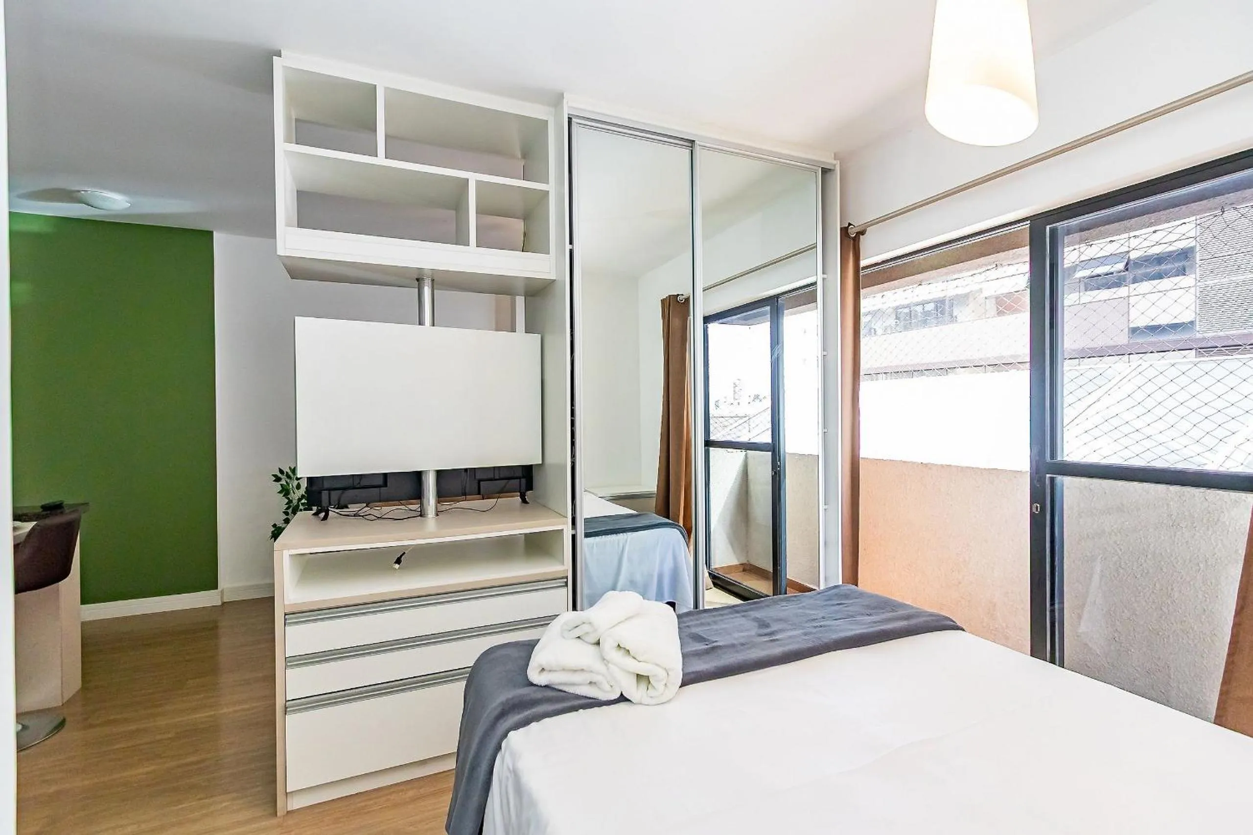 Bed in Apto em frente ao shopping com piscina aquecida