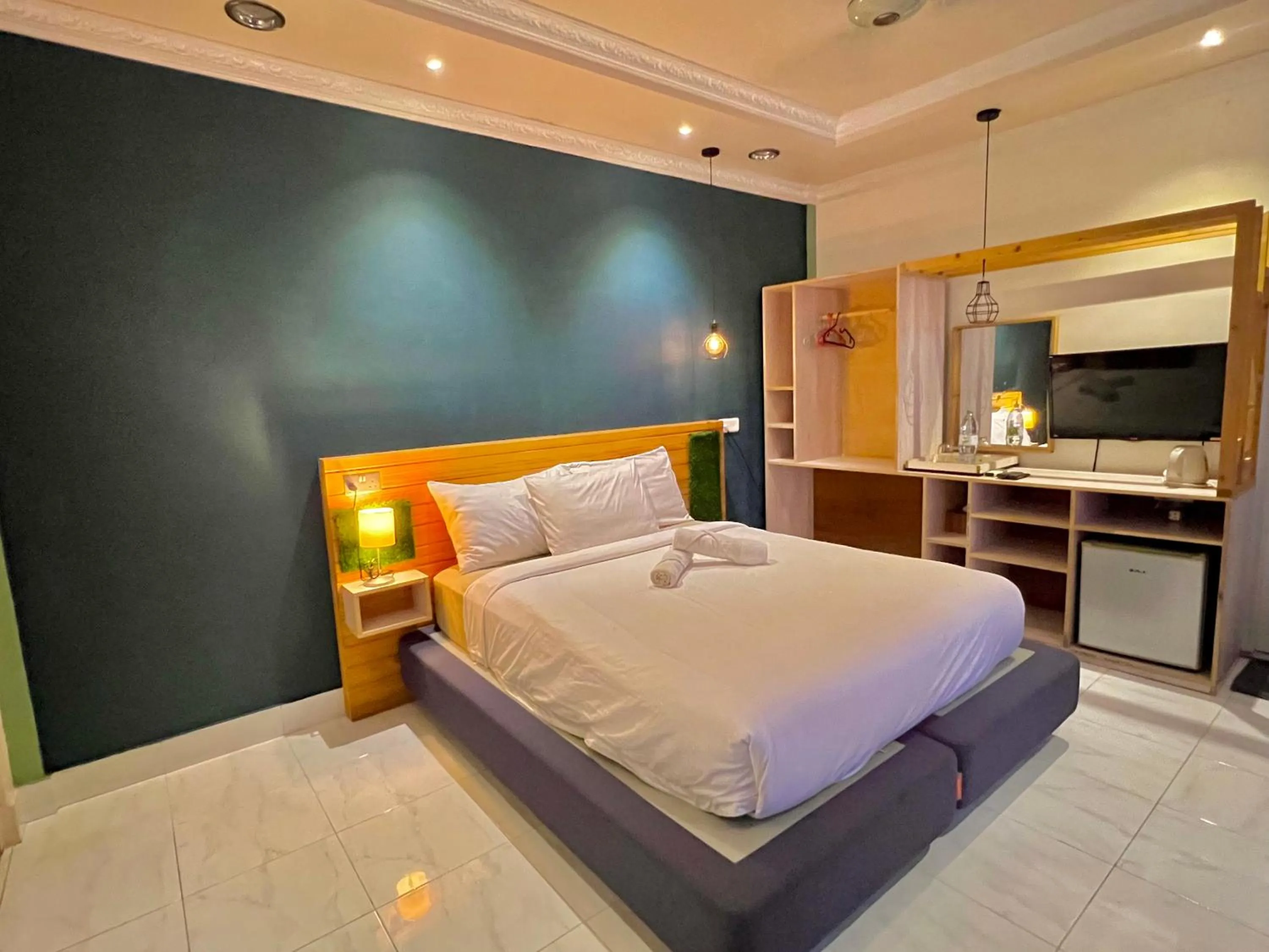 Bed in Koimala Hotel