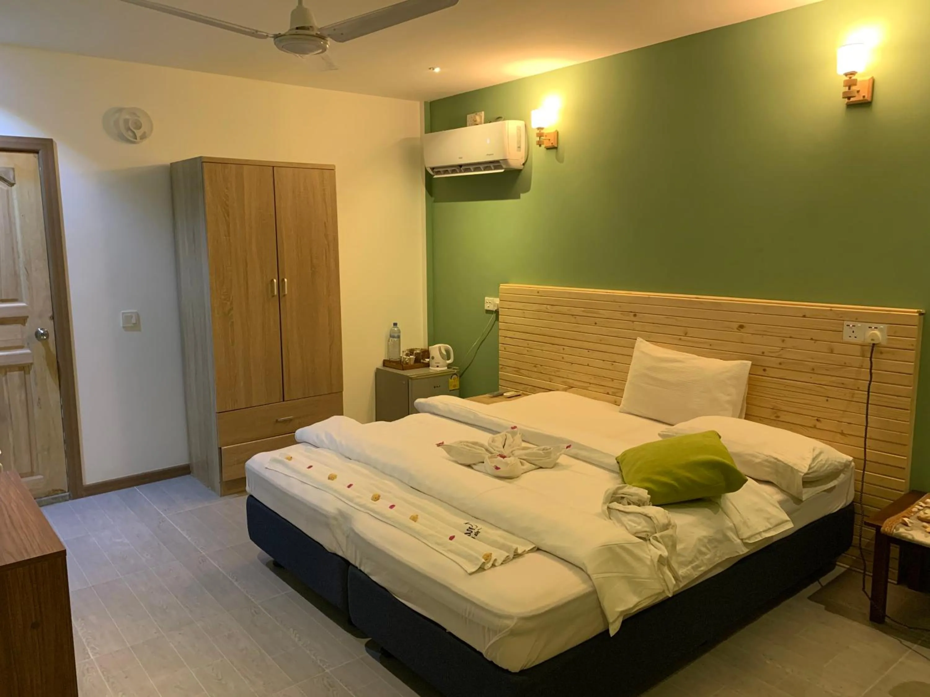 View (from property/room), Bed in Koimala Hotel